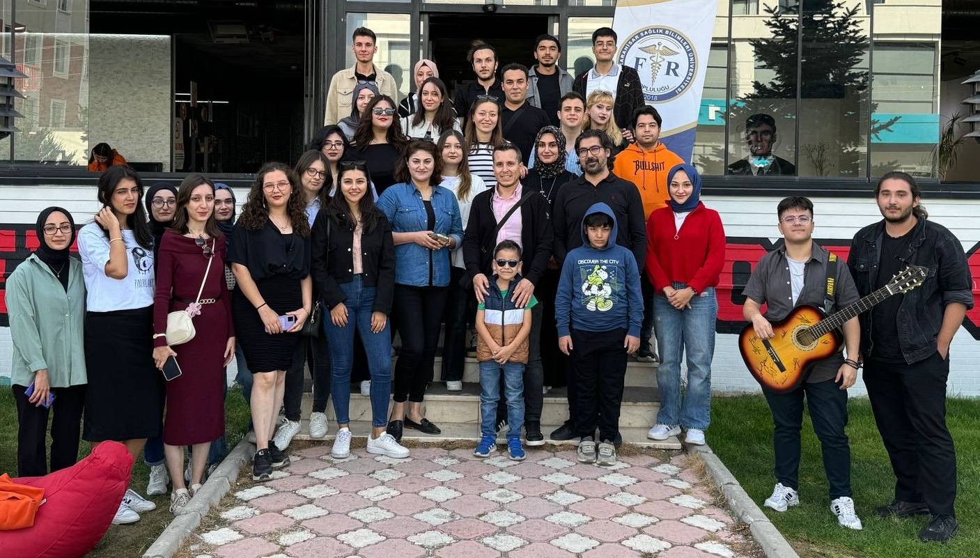AFSÜ’LÜ ÖĞRENCİLERİN BAŞARISINA ÜNİDES DESTEĞİ GECİKMEDİ