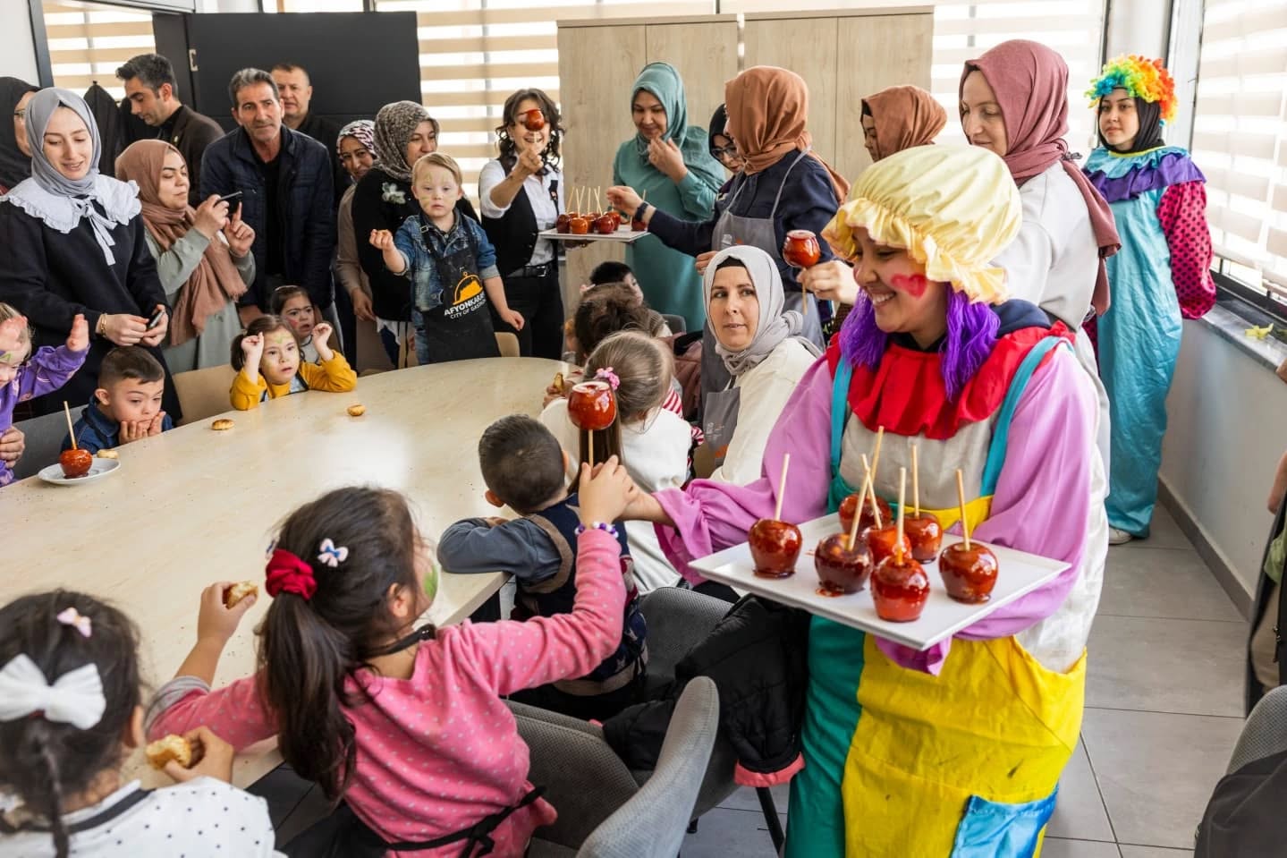 +1 FARKINDALIK ENGELSİZ GASTRONOMİ  MUTFAĞINDA TAÇLANDIRILDI