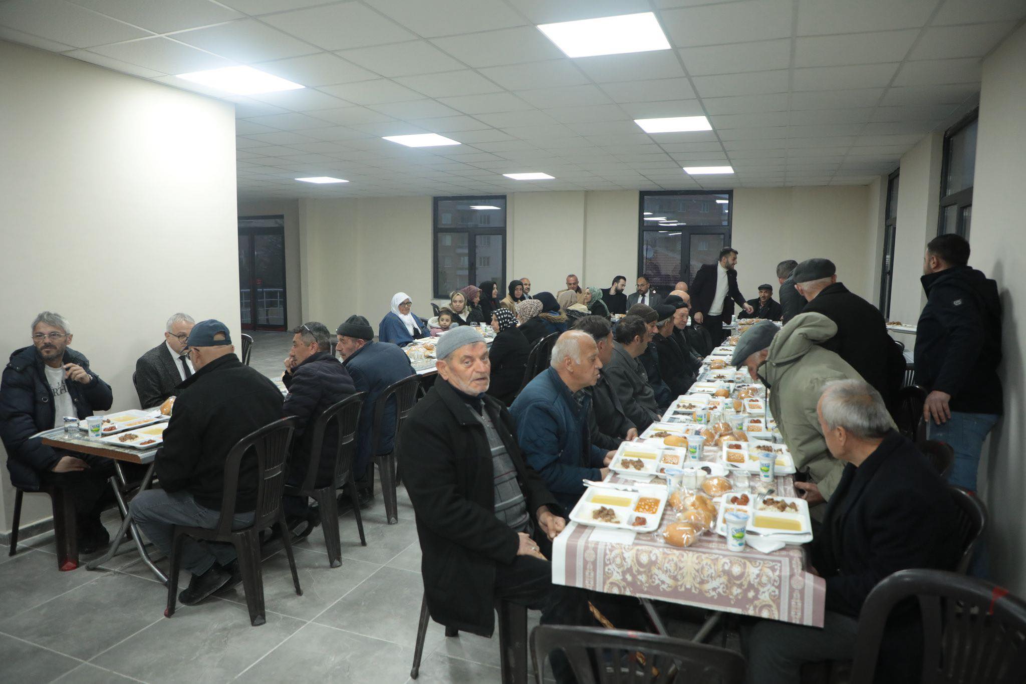Ak Parti Afyon Heyeti, Bayat İlçesinde Düzenlenen İftar Programına Katıldı