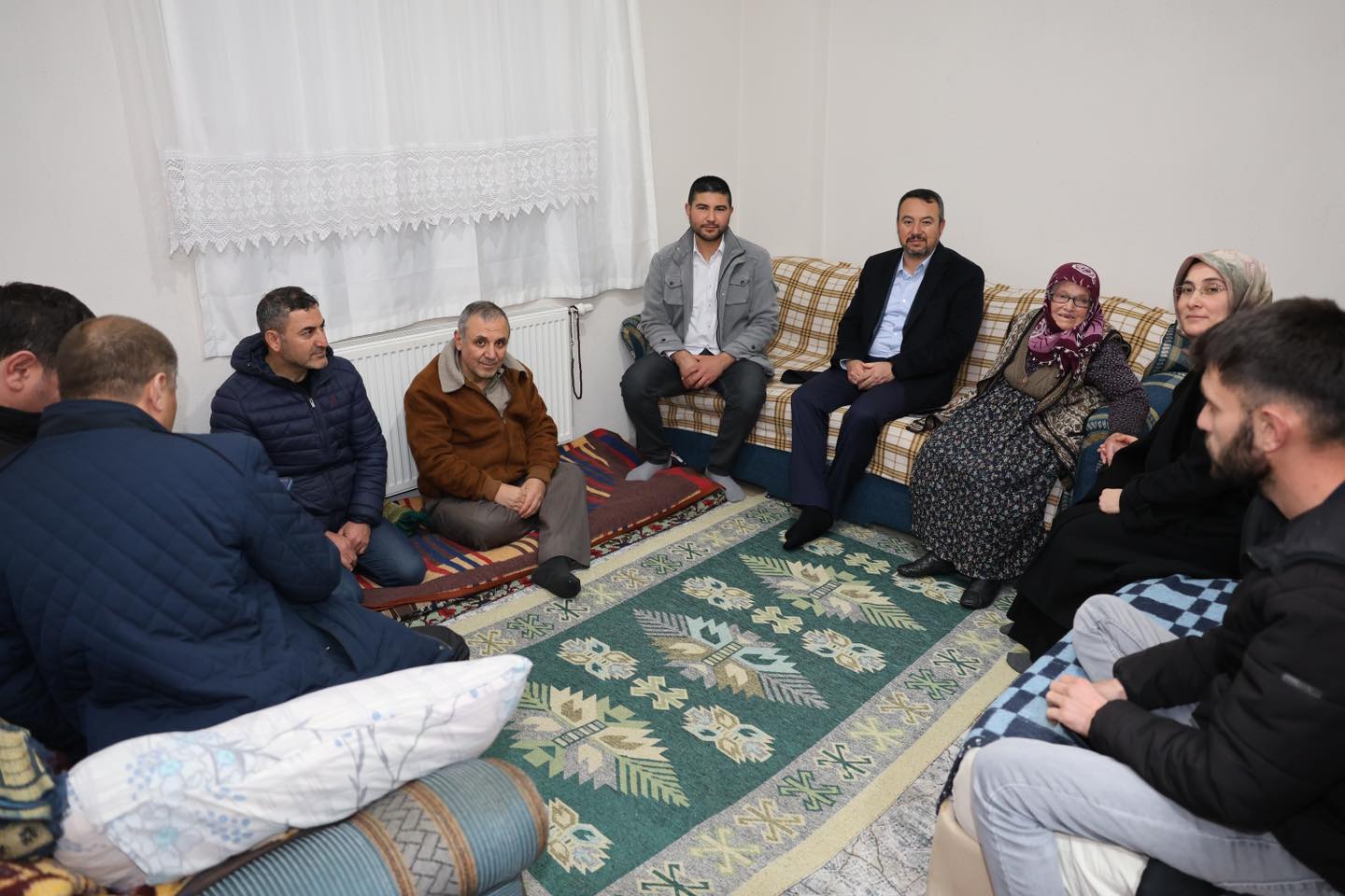 BAŞKAN ÖZTAŞ  HER İFTAR BİR HANEDE