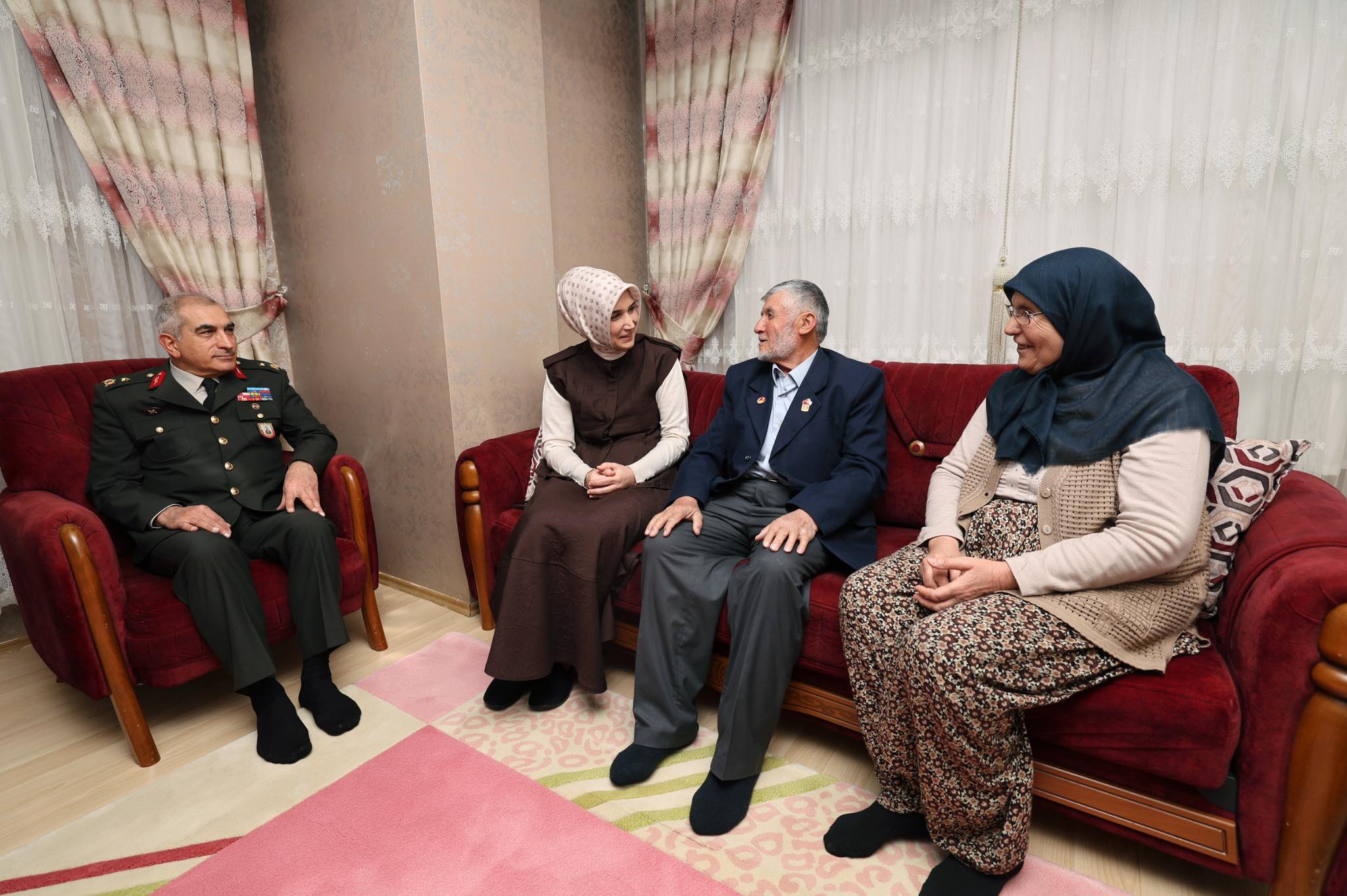 VALİ YİĞİTBAŞI, KIBRIS GAZİSİ ŞABAN KOÇAK’I ZİYARET ETTİ
