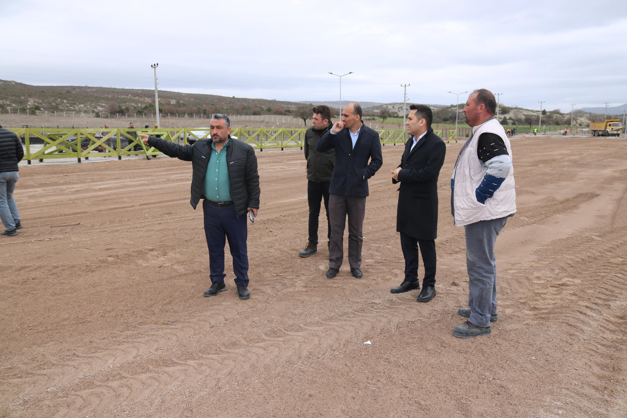 Kaymakam Bildirici, Atlı Spor ve Okçuluk Merkezi Tesisinde İncelemelerde Bulundu
