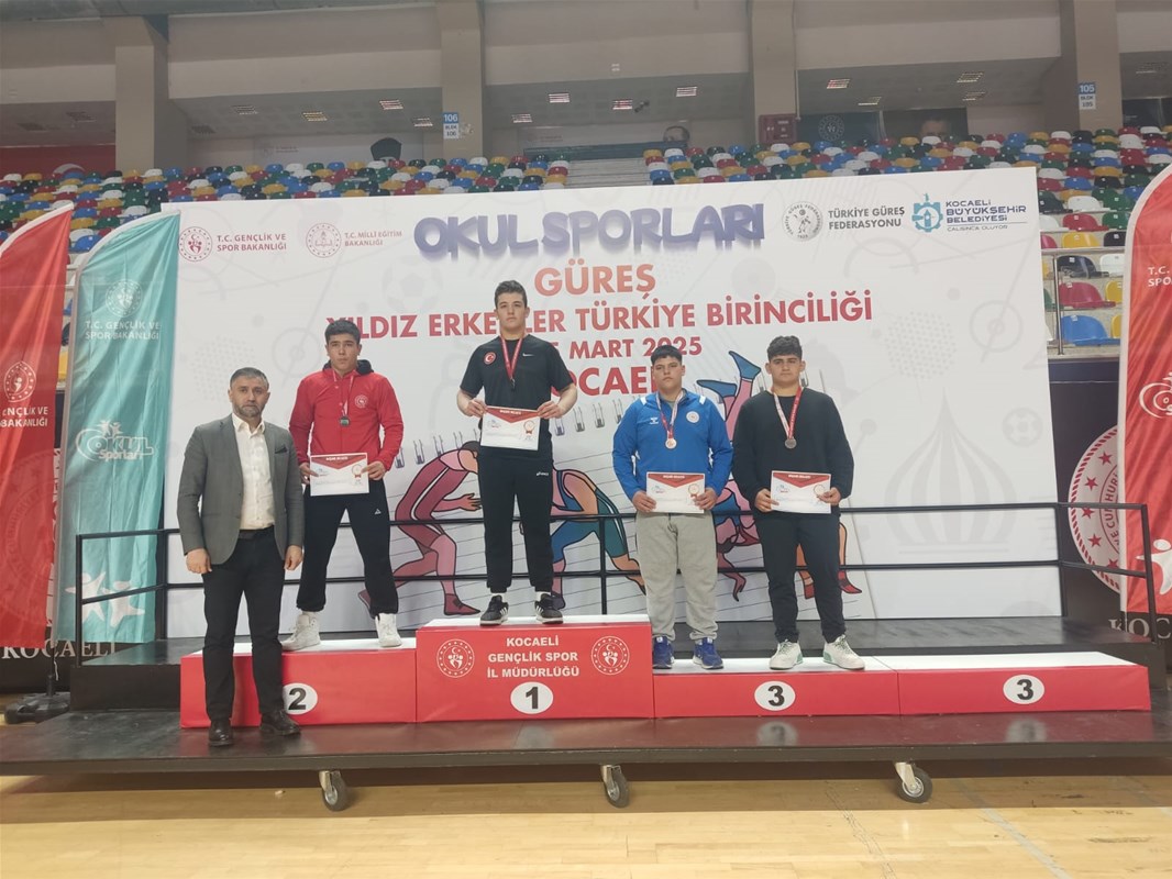 Afyonkarahisarlı Güreşçi Ahmet Soysal, Türkiye Şampiyonu Oldu