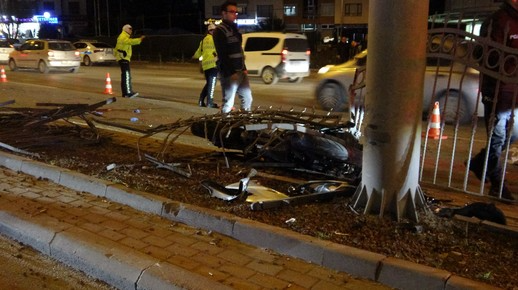 Motosiklet Yarışı Faciayla Bitti: 1 Ölü, 1 Ağır Yaralı
