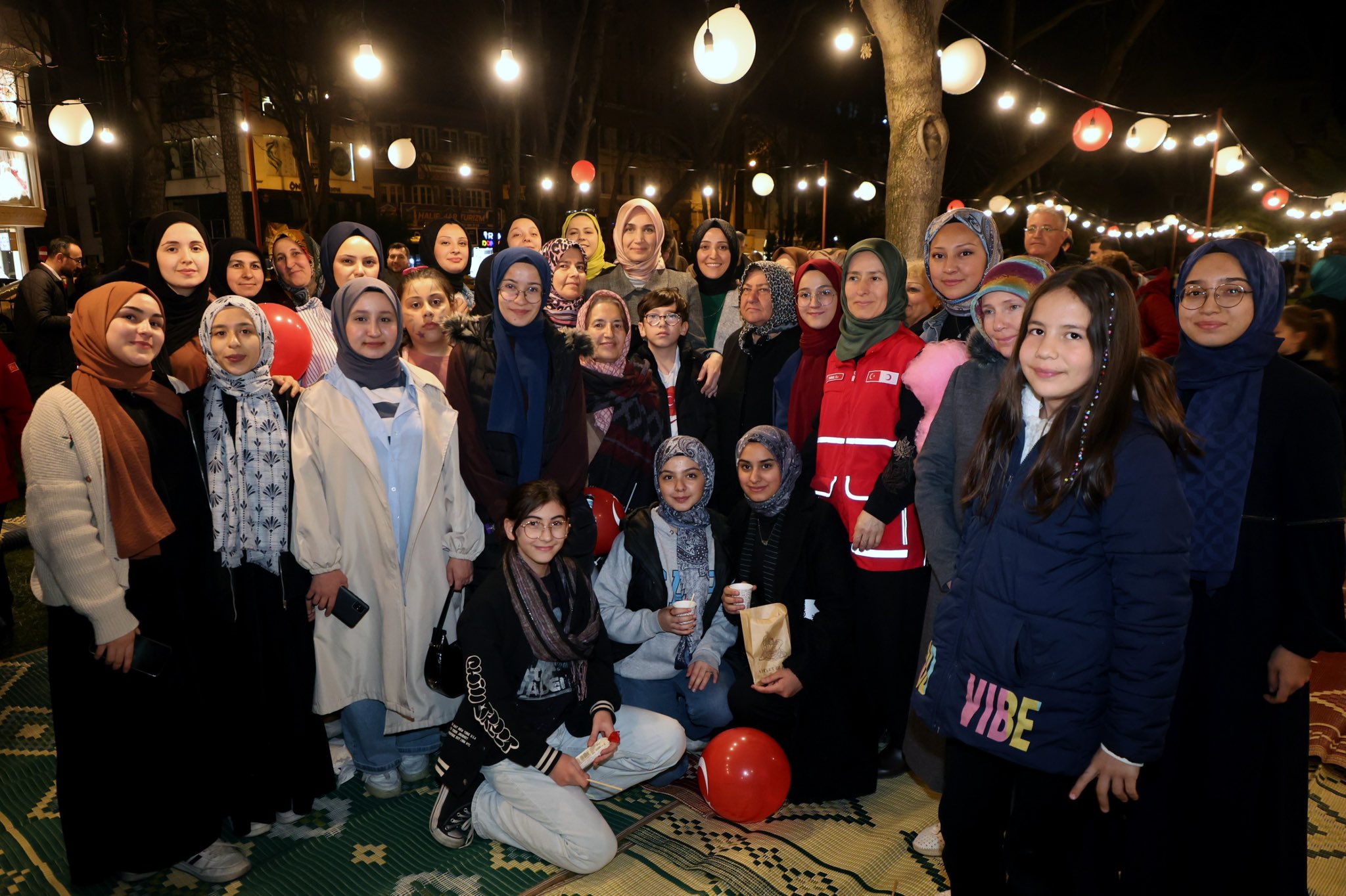 7’DEN 70’E GÖNÜL KÖPRÜSÜ KURULDU  DEVLET ANA MANEVİ DEĞERLERE SAHİP ÇIKIYOR