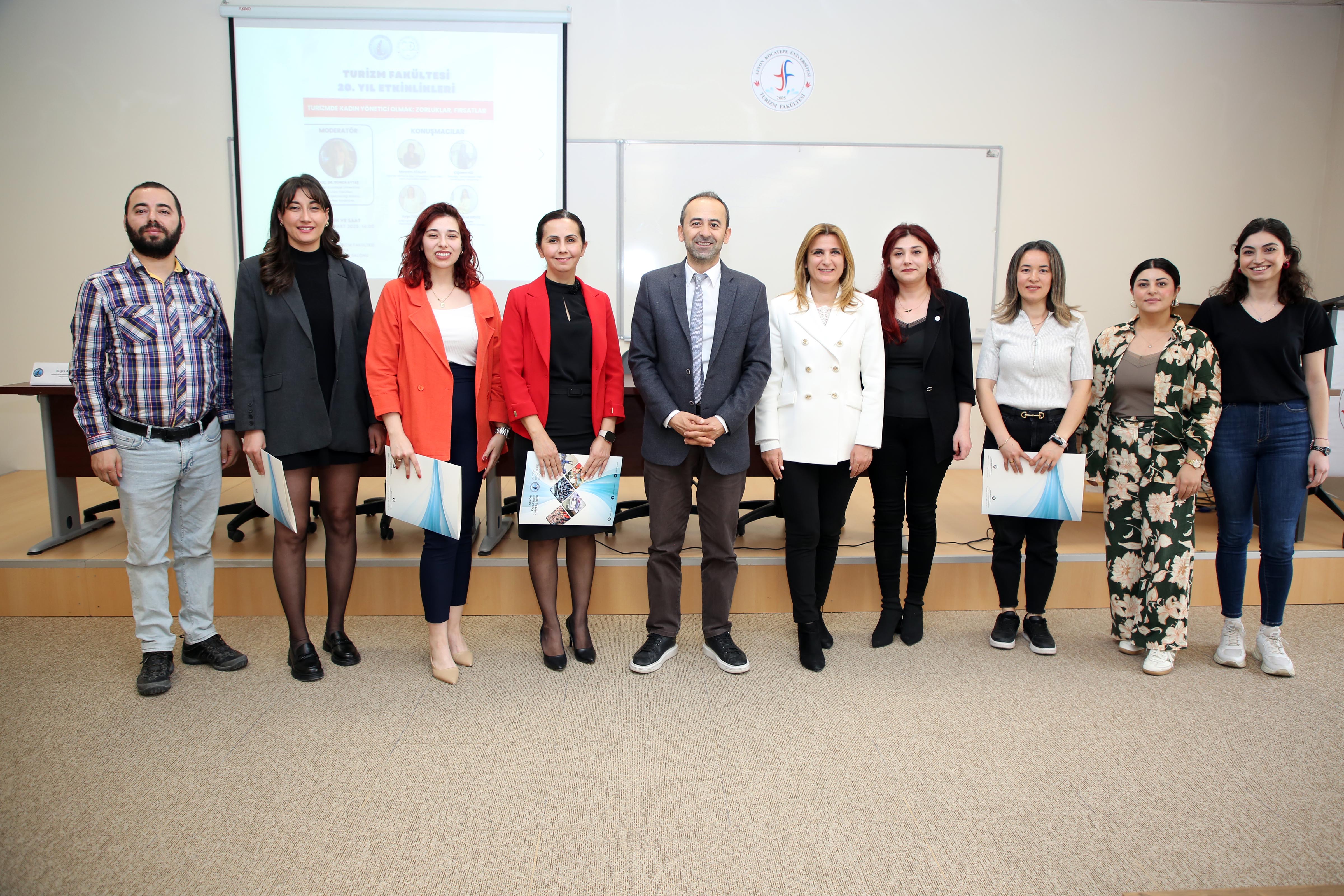 AKÜ’de Turizmde Kadın Yönetici Olmak Konuşuldu
