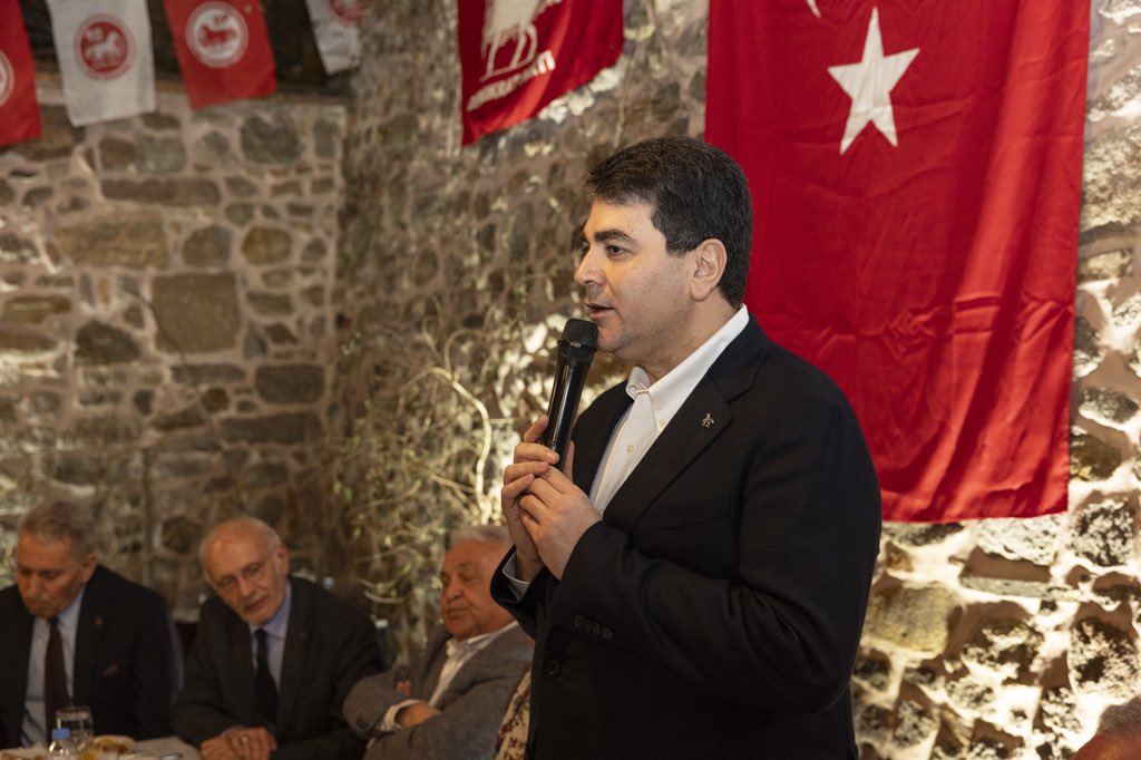 AFYONLU GENEL BAŞKAN UYSAL "MİLLETİMİZİN HAYALLERİ BİZİM KUTUP YILDIZIMIZDIR"