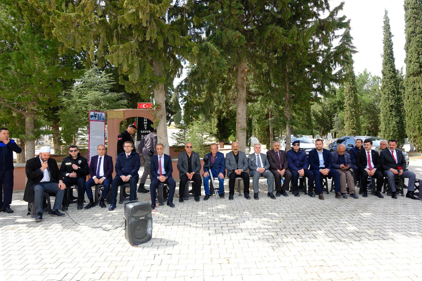 Dinar’da Ramazan Bayramı Öncesi Şehitlik Ziyareti