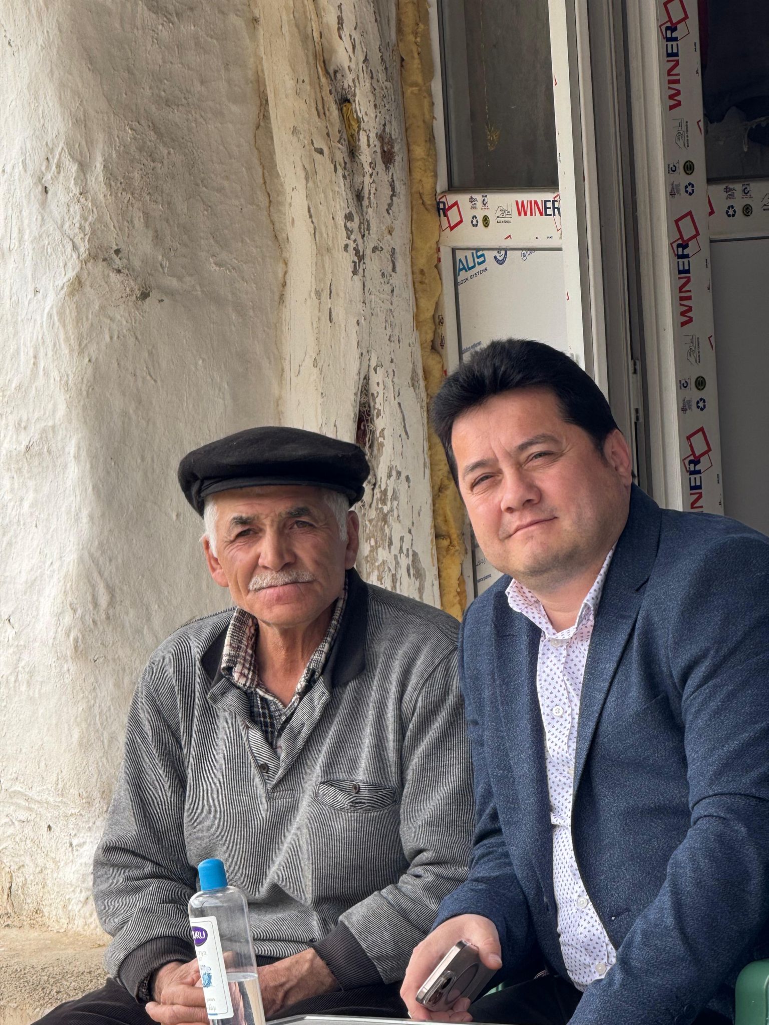 Bolvadin’de Şehit Ailelerine Ziyaret  "Şehitlerimizin Emaneti Baş Tacımız"
