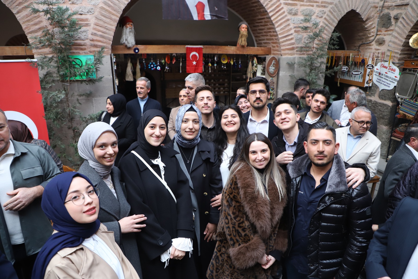 Başkan Çengel: "Bugün Birlik Olma, Ayakta Kalma Günü"