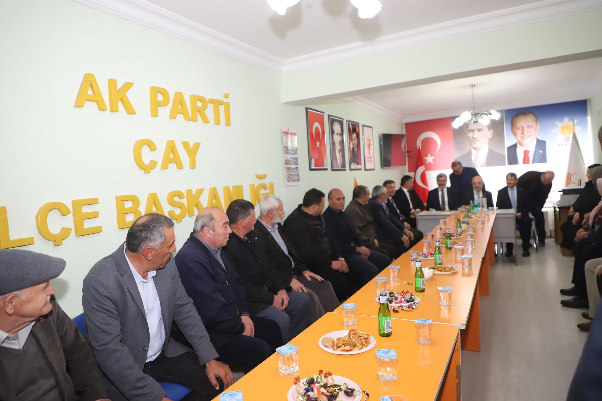 Milletvekili Özkaya’dan, İlçe Teşkilatlarına Bayram Ziyareti