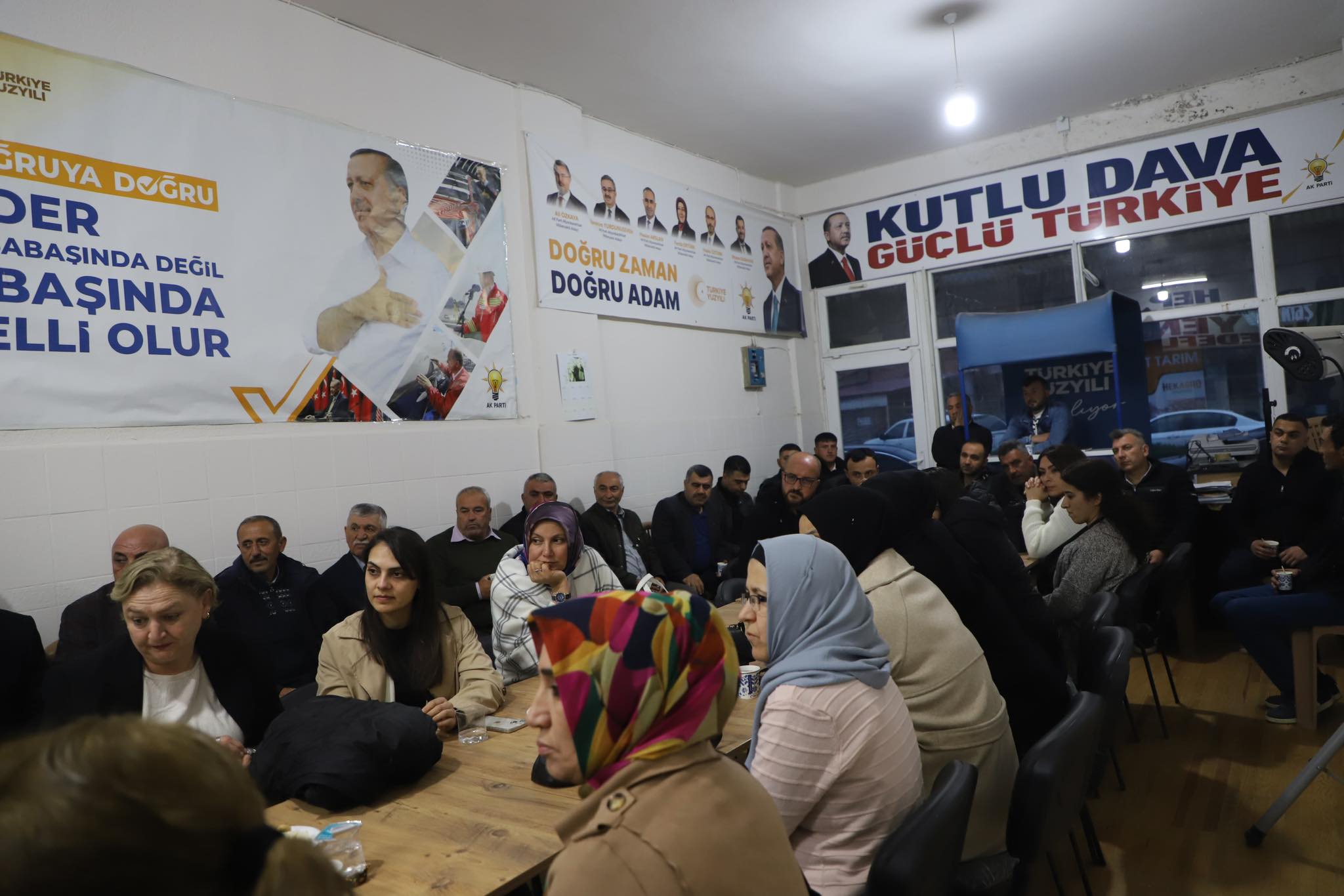 Milletvekili Özkaya’dan, İlçe Teşkilatlarına Bayram Ziyareti