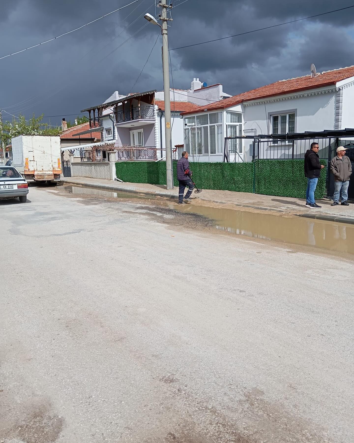 Bolvadin Belediye Ekipleri Tatilde de Çalışmalar Hız Kesmeden Devam Ediyor