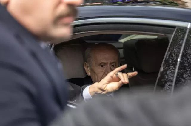 Devlet Bahçeli 2 Ay Sonra Kameralar Karşısında: Alparslan Türkeş'i Anma Törenine Katıldı
