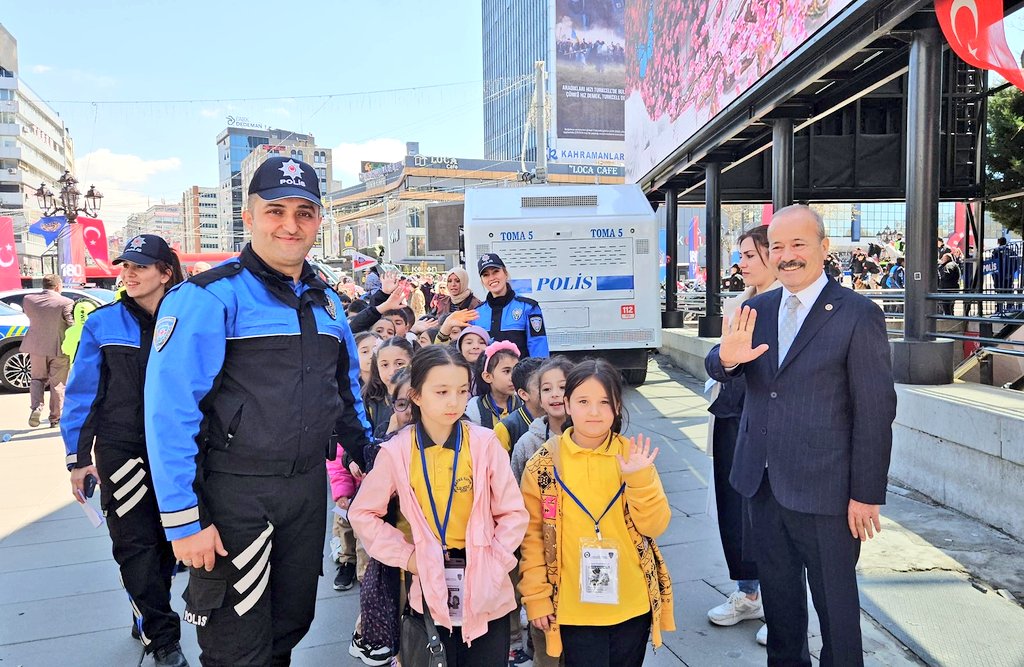 Milletvekili Taytak’tan Polis Teşkilatına Lokumlu Sürpriz