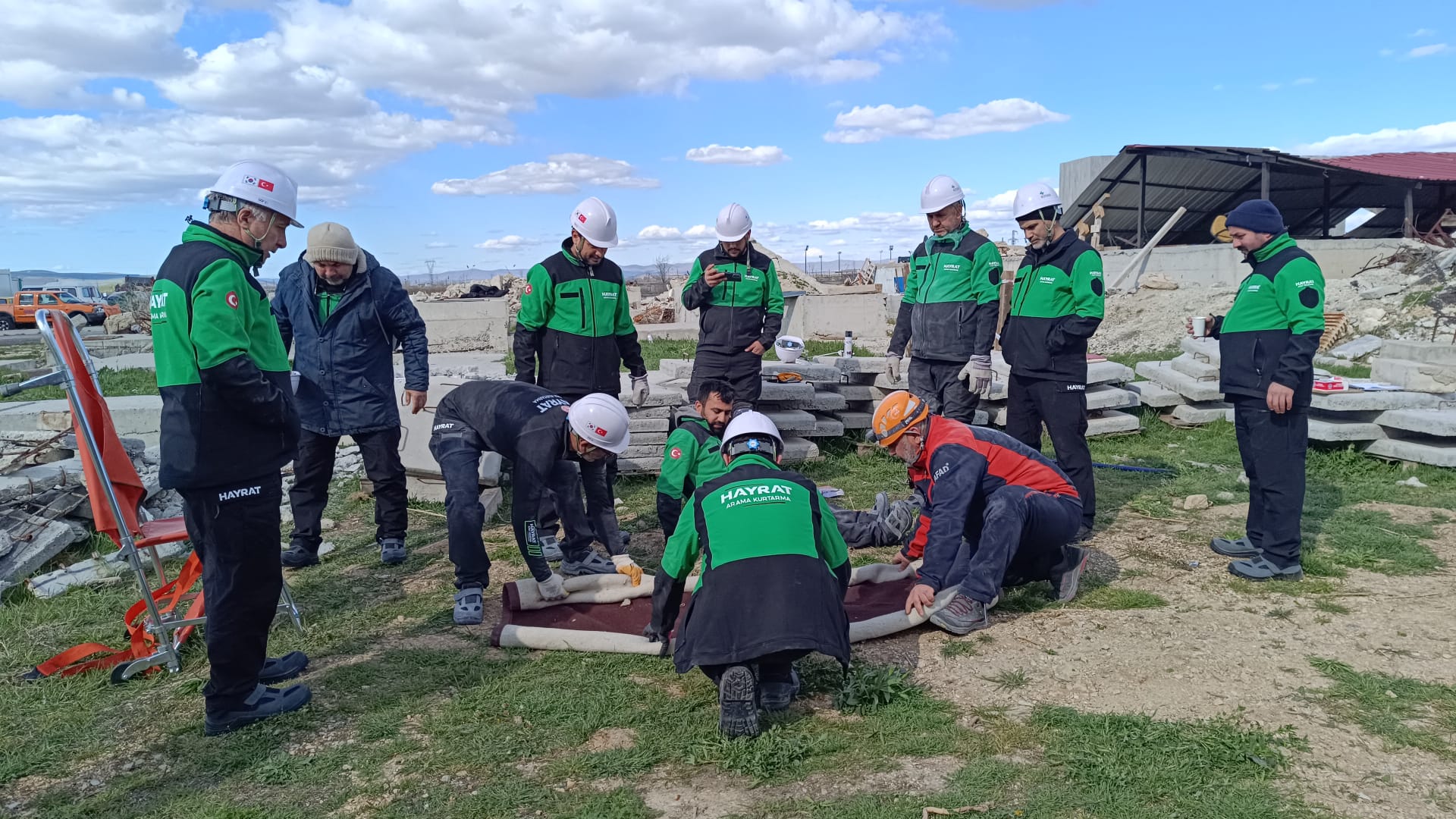 AFYON’DA ARAMA KURTARMA  EĞİTİMLERİ TÜM HIZIYLA SÜRÜYOR