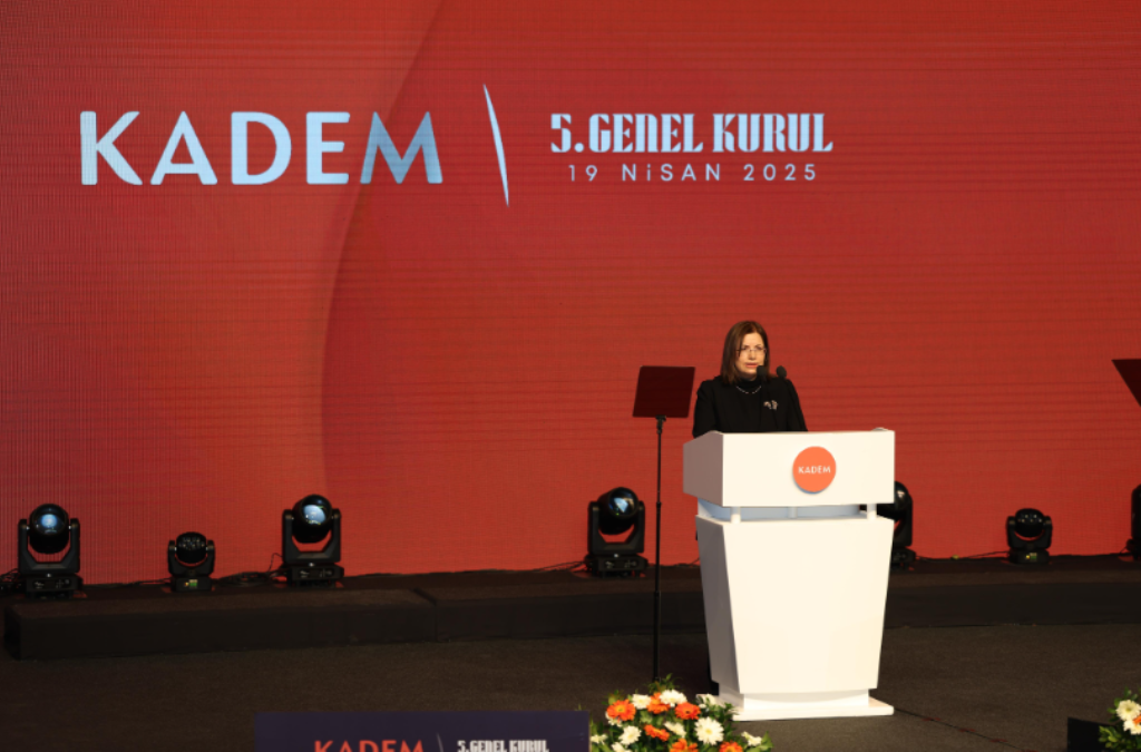 KADEM'DE BAYRAK DEĞİŞİMİ! 
