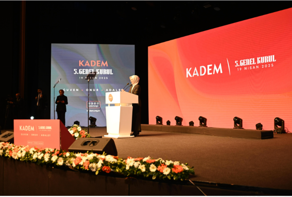 KADEM'DE BAYRAK DEĞİŞİMİ! 