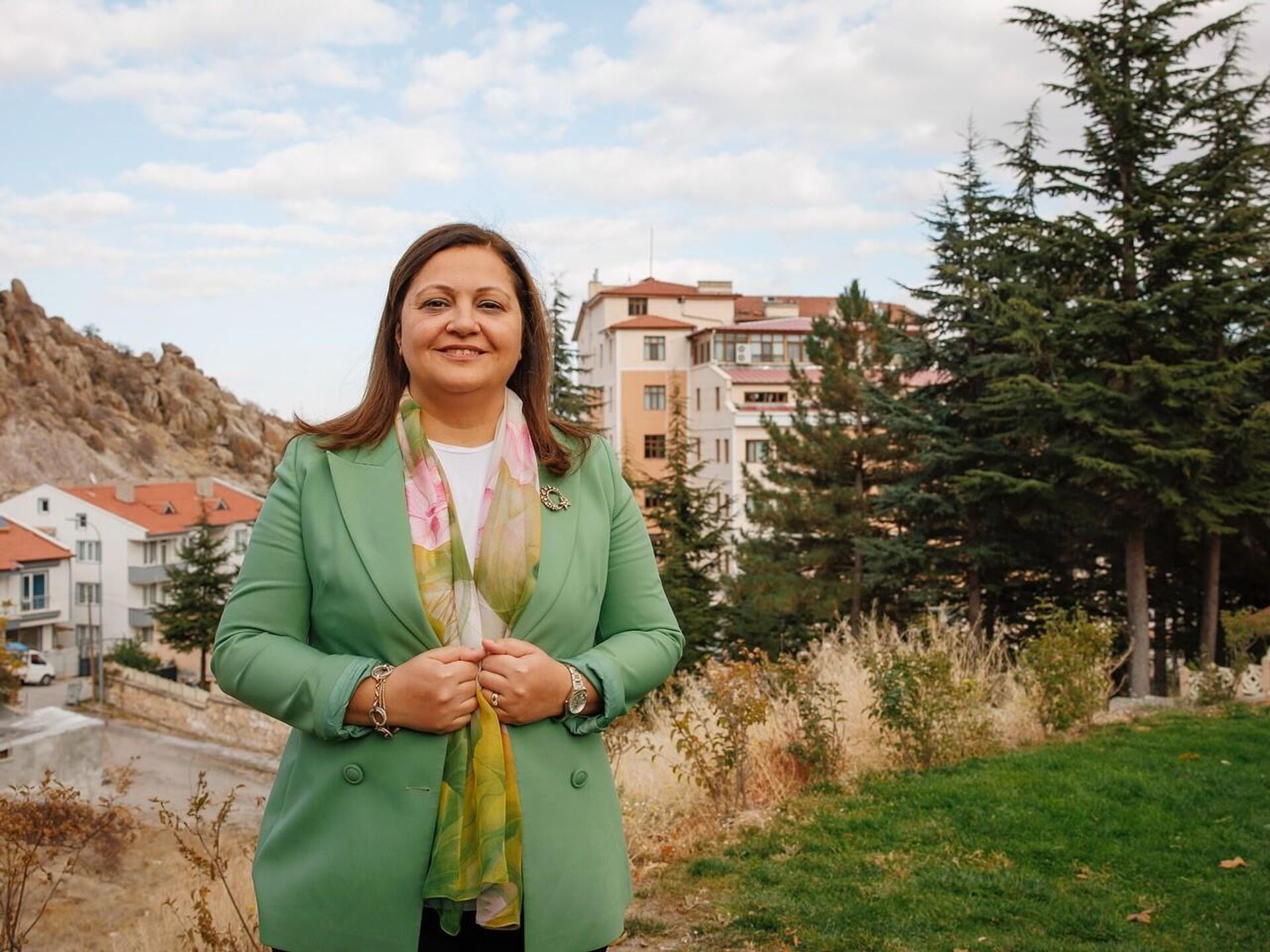 BURCU KÖKSAL: “ÇOCUKLARINA DEĞER VEREN BİR MİLLET, GELECEĞİNE SAHİP ÇIKAR”