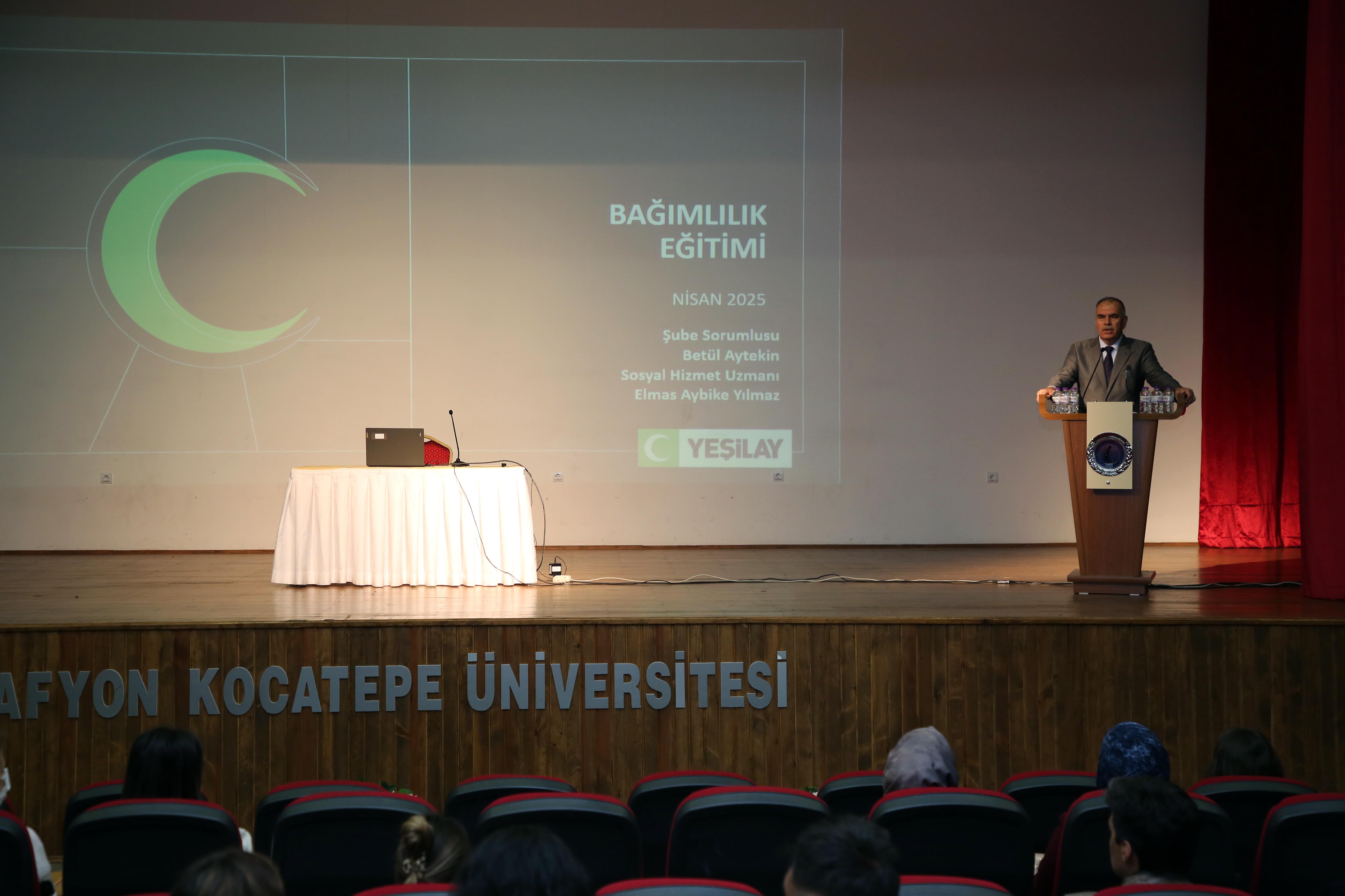 AKÜ’de Bağımlılık ve Bağımlıya Yaklaşım Eğitimi Gerçekleştirildi