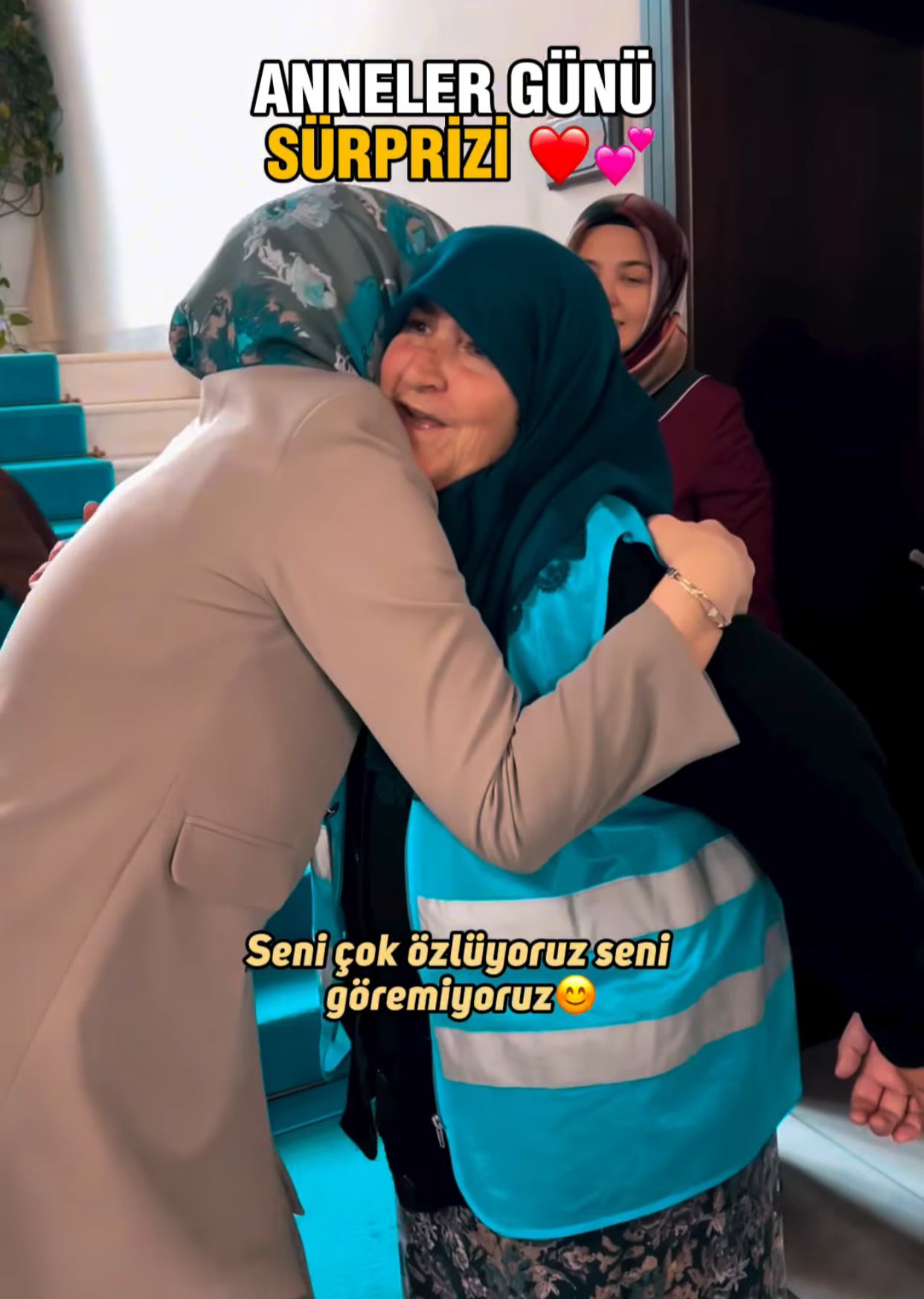 Vali Yiğitbaşı'na Anneler Günü'nde Samimi Ziyaret