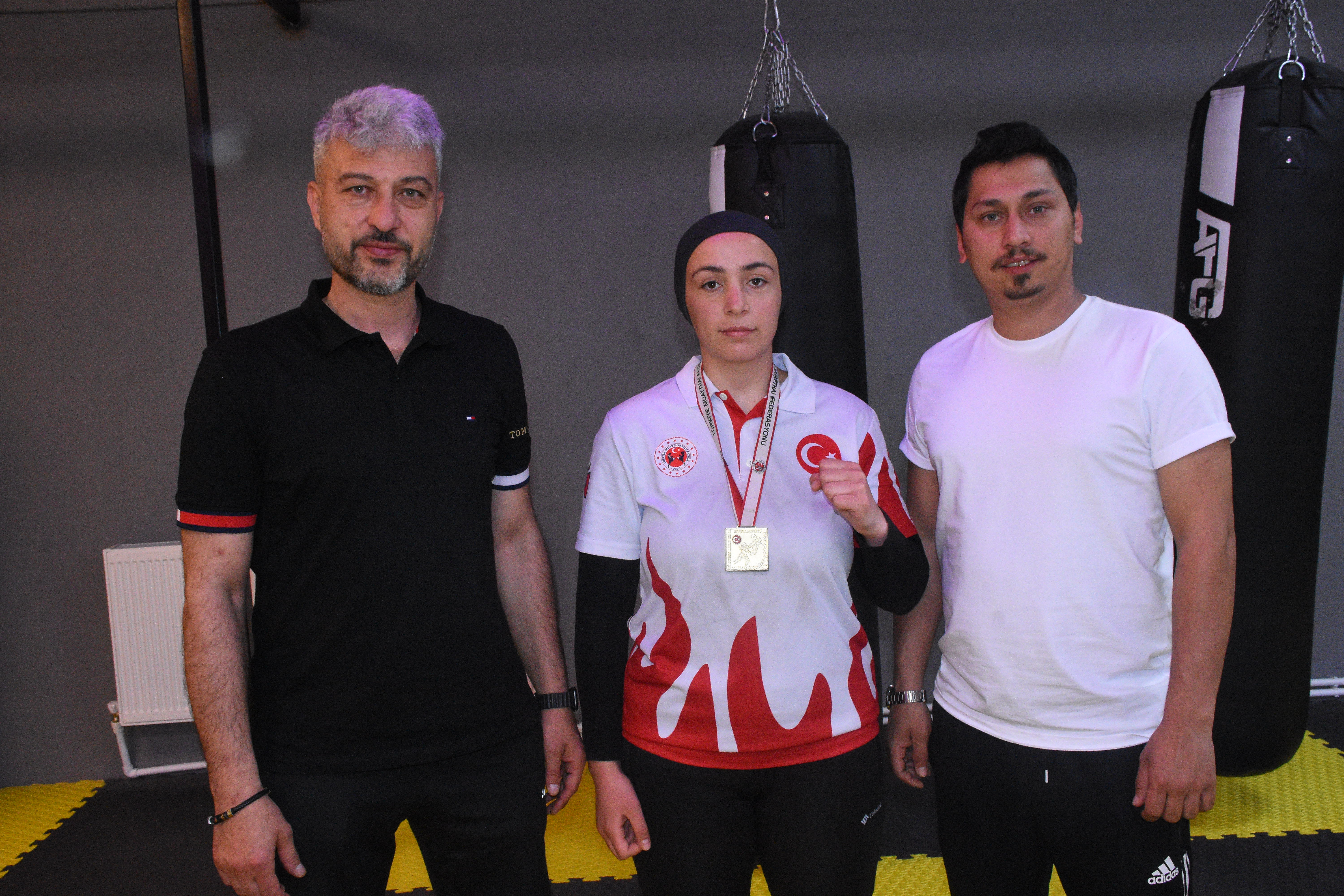 Zayıflamak için başladığı Muay Thai'de Türkiye şampiyonluğuna uzandı