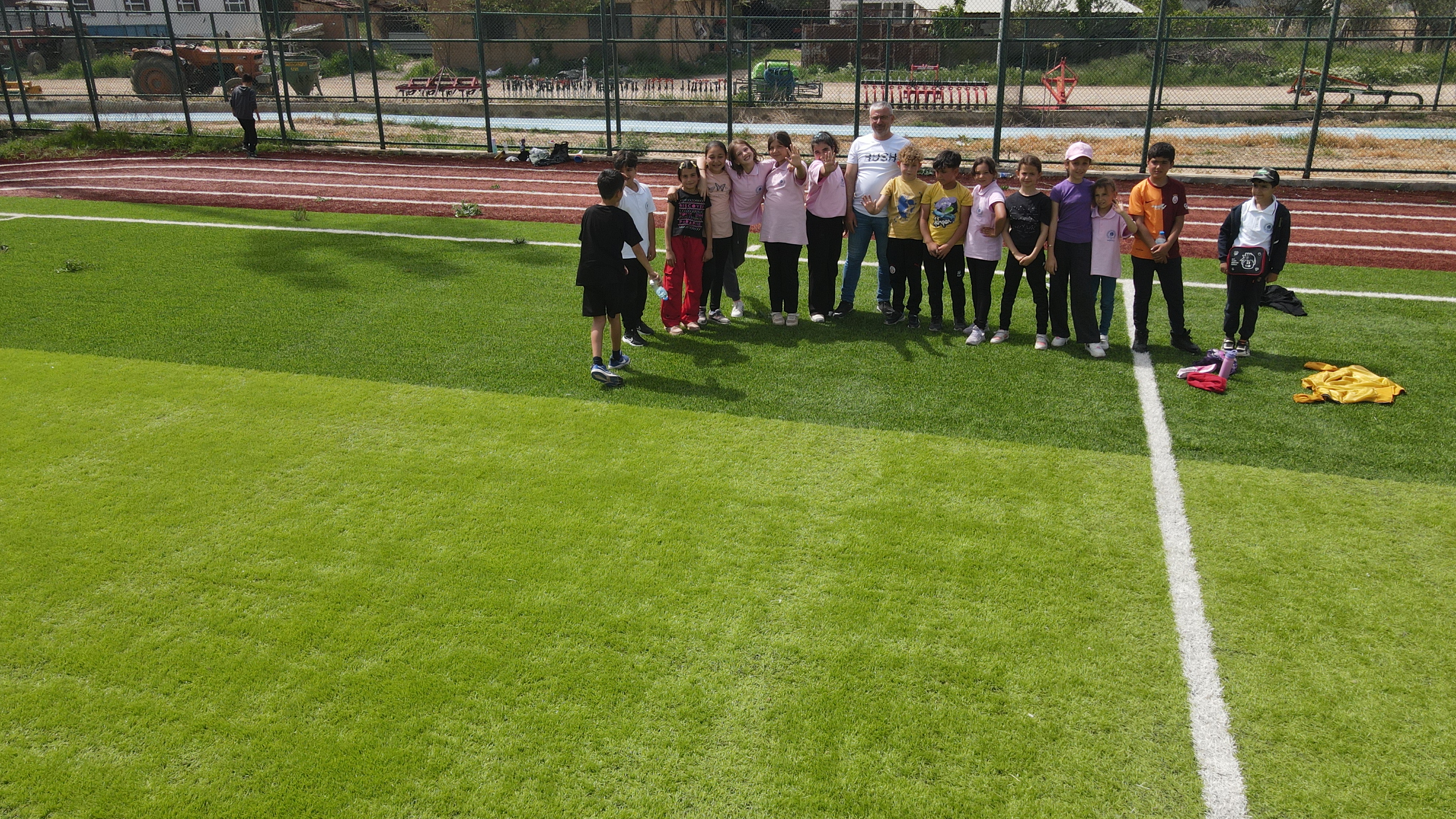 Başmakçı'da "Geleneksel Çocuk Oyunları" Şenliği Yapıldı