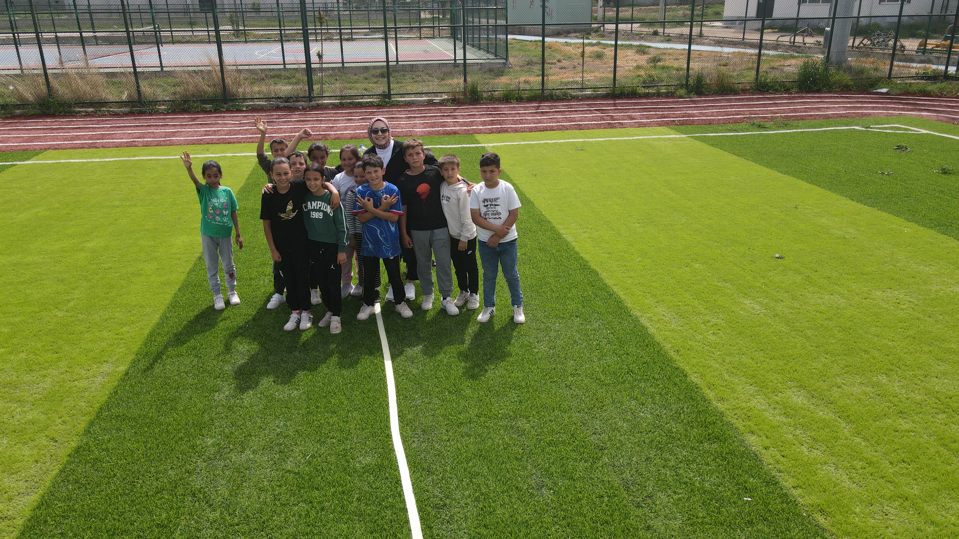 Başmakçı'da "Geleneksel Çocuk Oyunları" Şenliği Yapıldı
