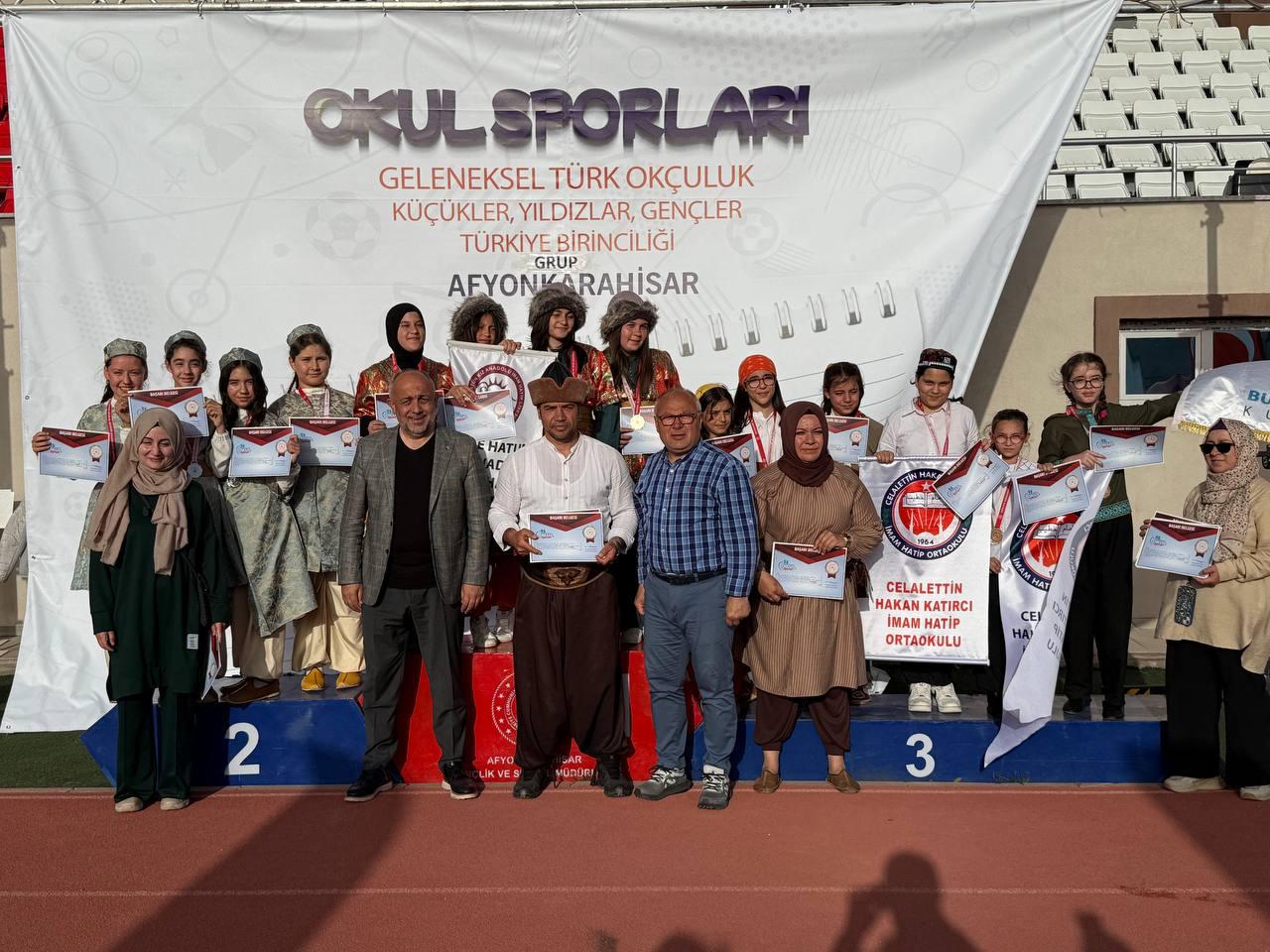 Türk Okçuluğunun Genç Neferleri Afyon’da Buluştu: 600 Sporcunun Katıldığı Grup Müsabakaları Heyecanla Tamamlandı