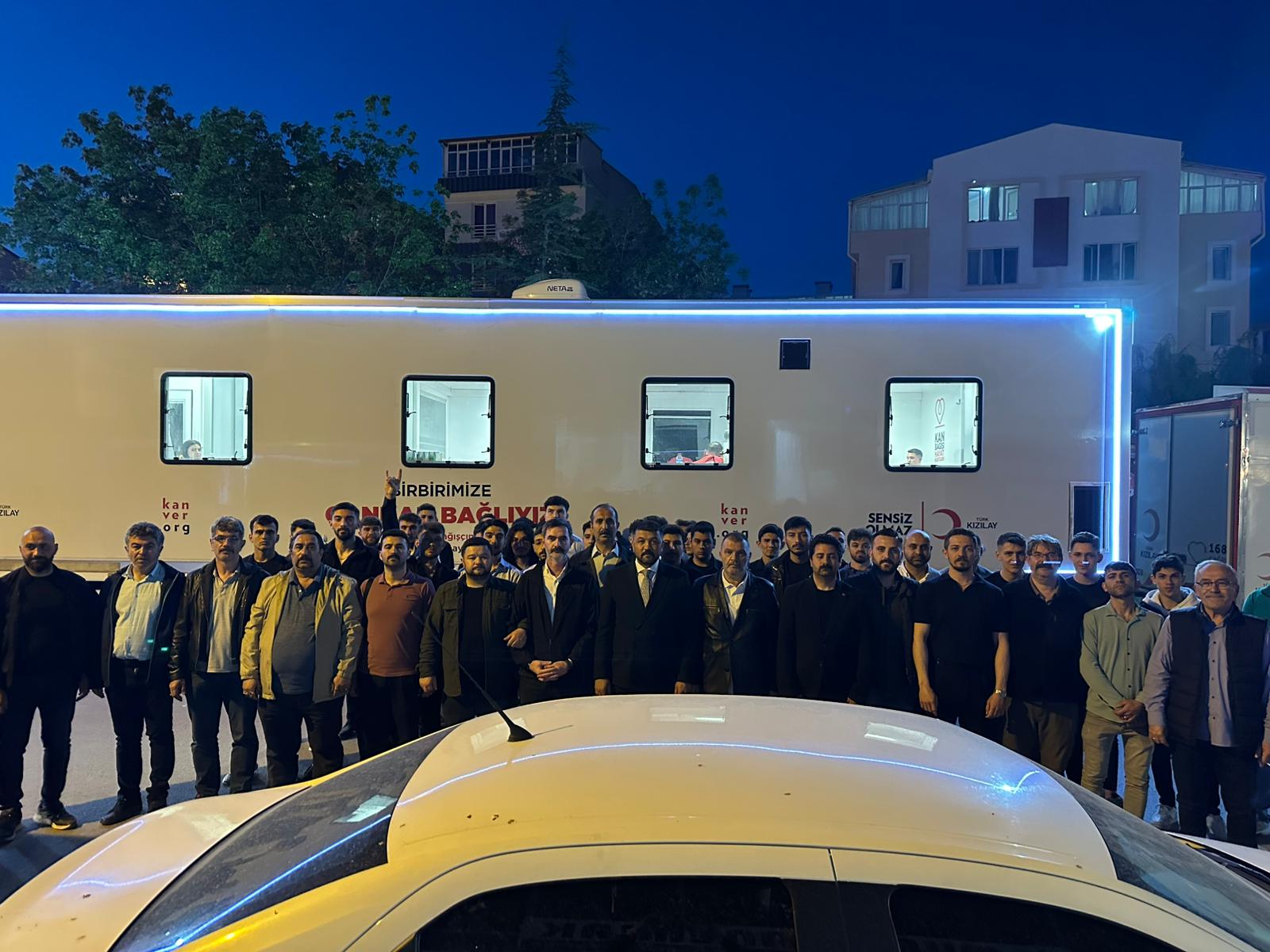 Ülkü Ocakları'ndan Kızılay’a Anlamlı Destek: Kan bağışında yüzlerce ünite toplandı