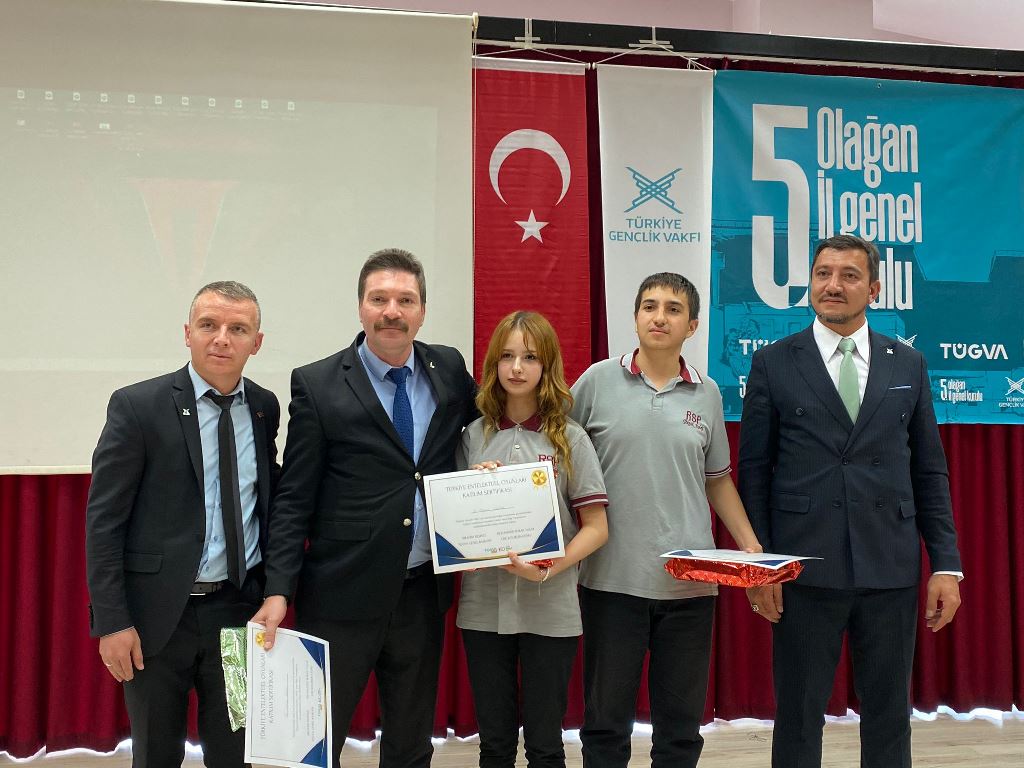 RSP'Lİ ÖĞRENCİLERDEN KİTAP OKUMA YARIŞMASINDA BÜYÜK BAŞARI
