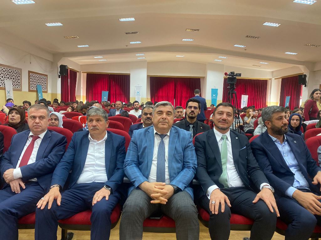RSP'Lİ ÖĞRENCİLERDEN KİTAP OKUMA YARIŞMASINDA BÜYÜK BAŞARI