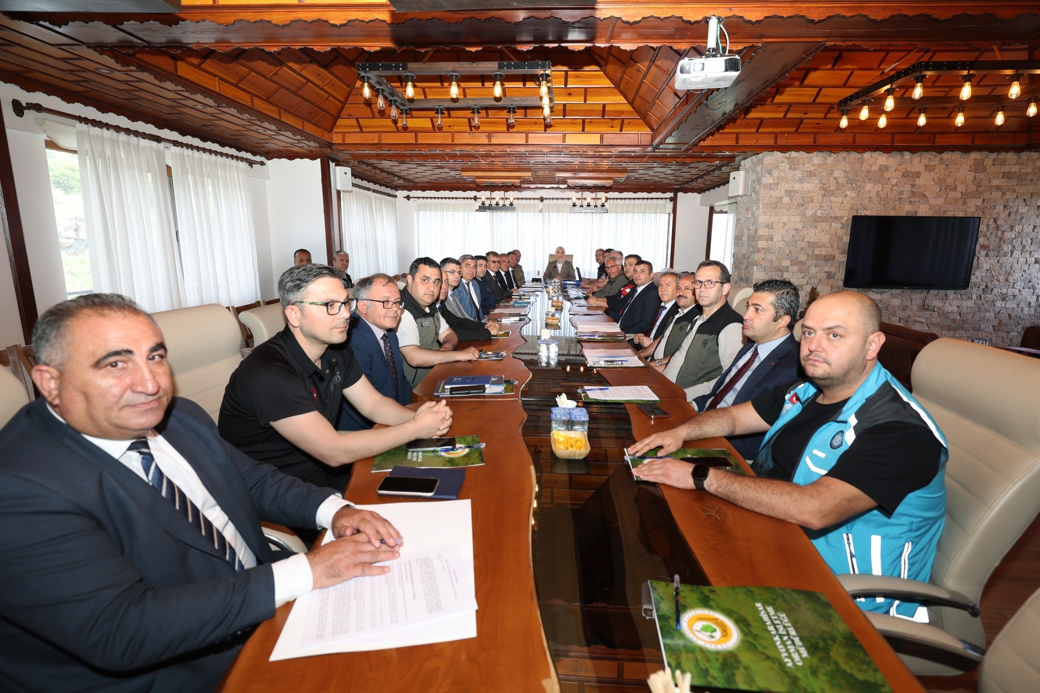 Vali Yiğitbaşı Başkanlığında Yangın Seferberliği Toplantısı