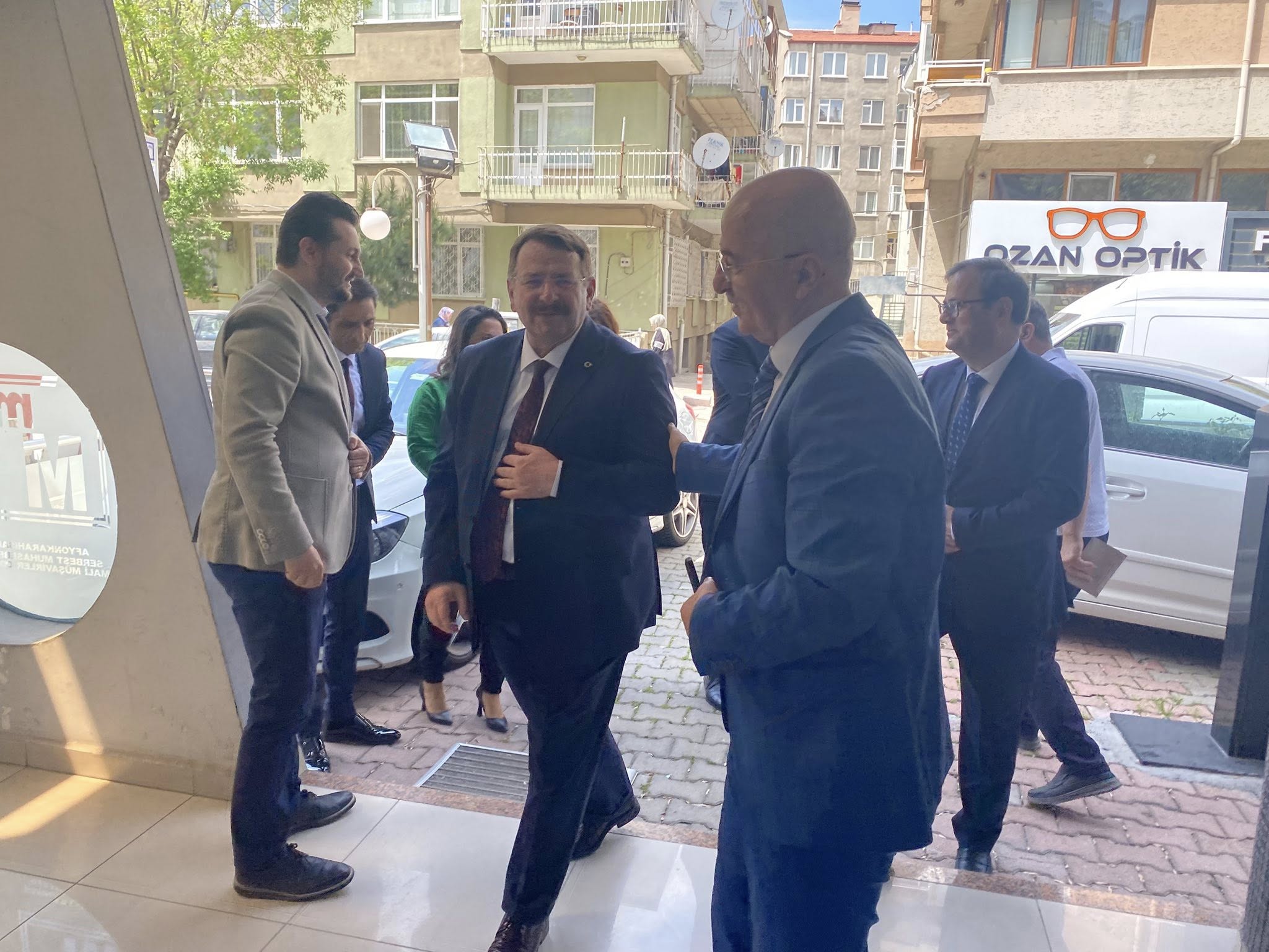 SEVİLEN MÜDÜR FİDAN’DAN, EFSANE BAŞKAN ERDAL SAYAR’A ANLAMLI ZİYARET!