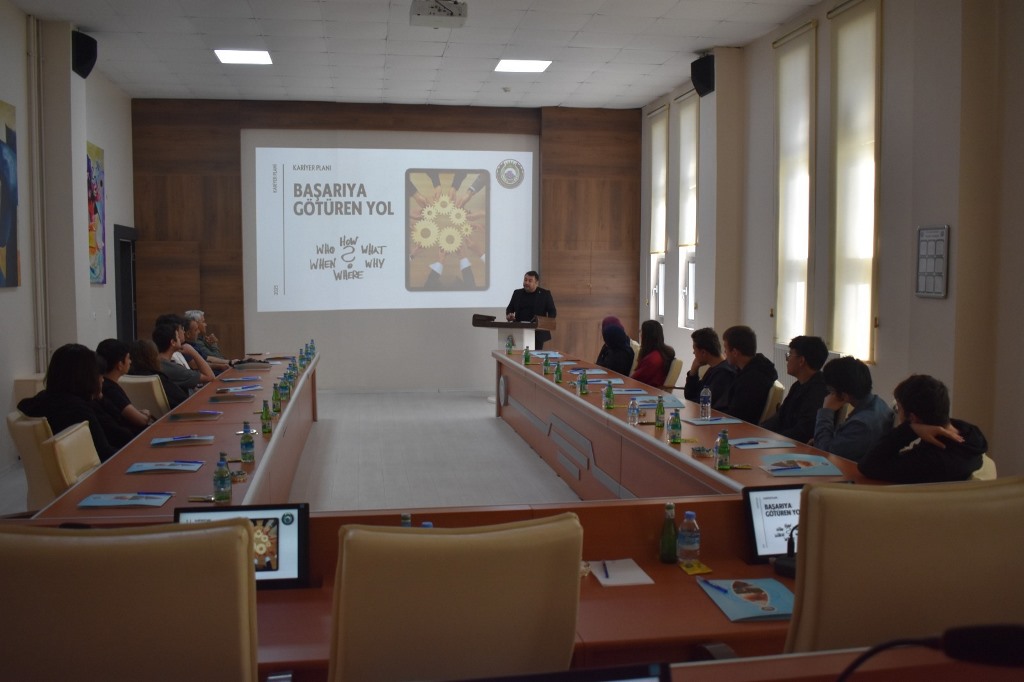 TİCARET BORSASI, KAMİL MİRAS ANADOLU LİSESİ ÖĞRENCİLERİYLE BULUŞTU