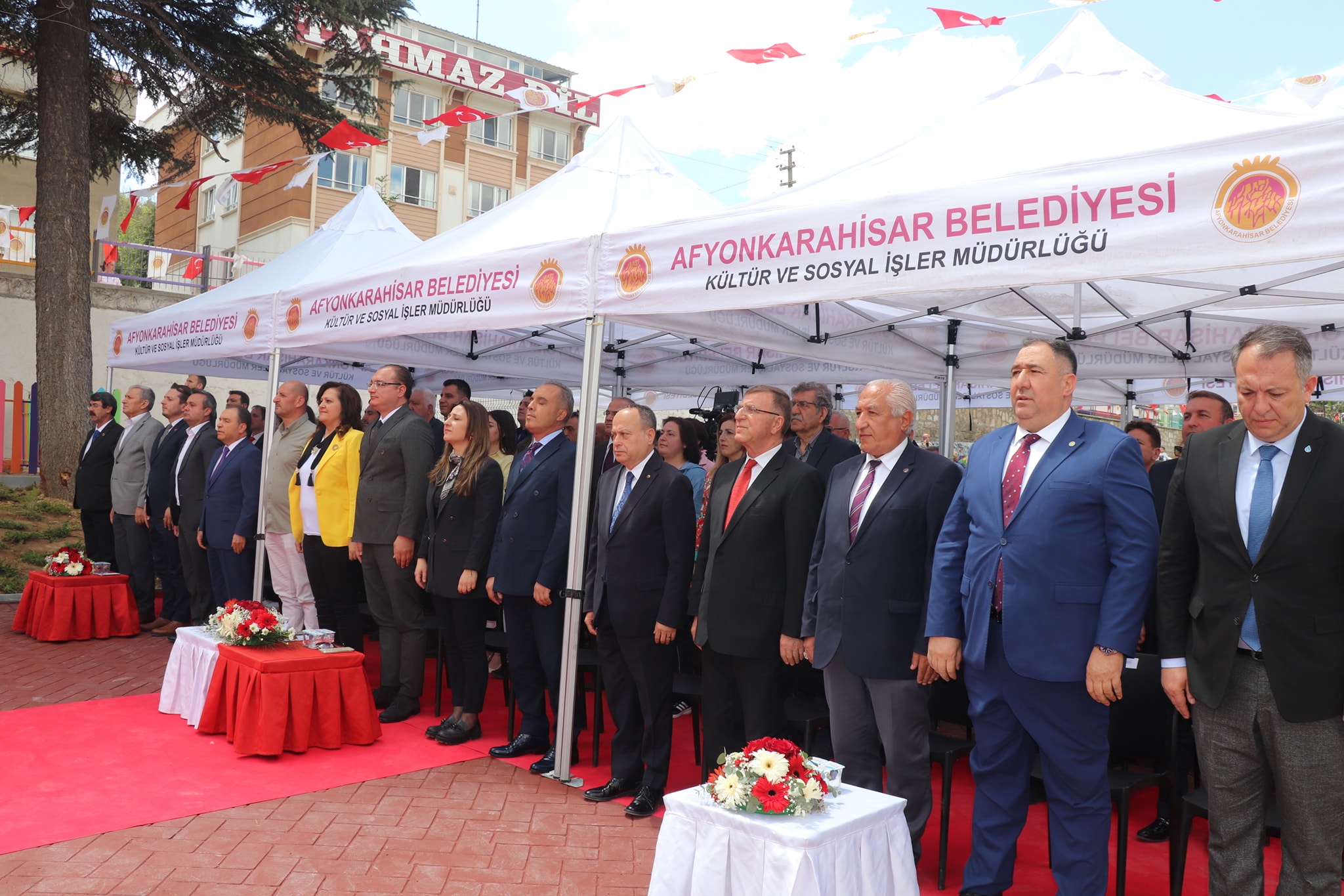 ZAFER ÇOCUK DÜNYASI HİZMETE AÇILDI