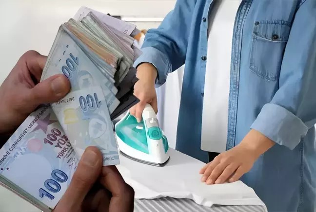 Bakan Işıkhan'dan ev kadınlarına emeklilik müjdesi