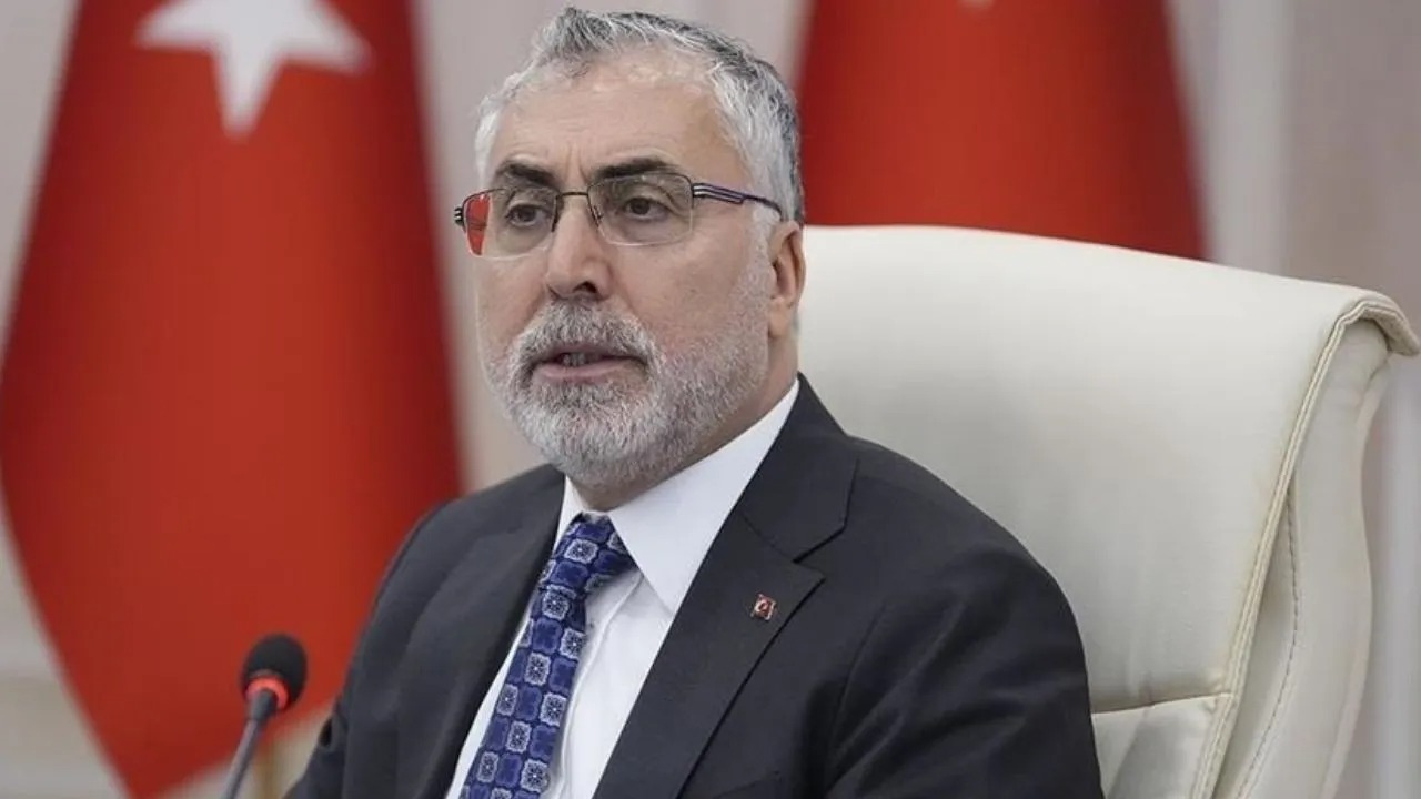 Bakan Işıkhan'dan ev kadınlarına emeklilik ve asgari ücrete ara zam açıklaması