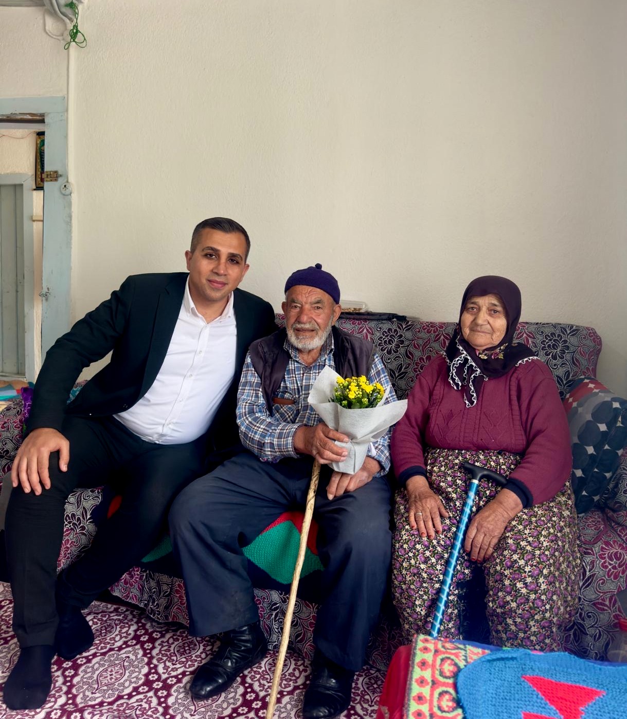 Kaymakam Çitil’den, Bir Asrı Geride Bırakan Çiftlere Ziyaret
