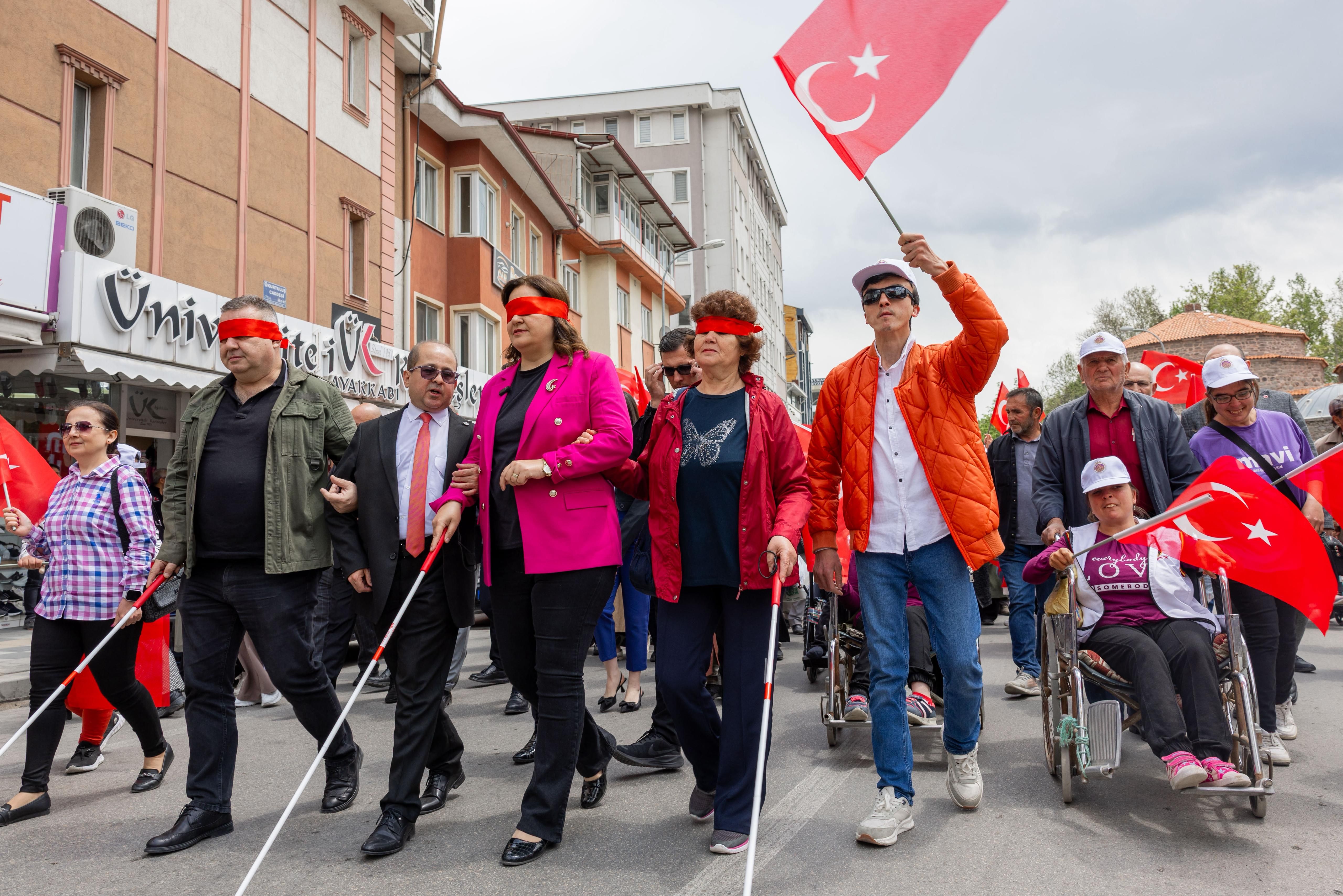 Engelliler Haftası’nda Engelsiz Yürüyüş