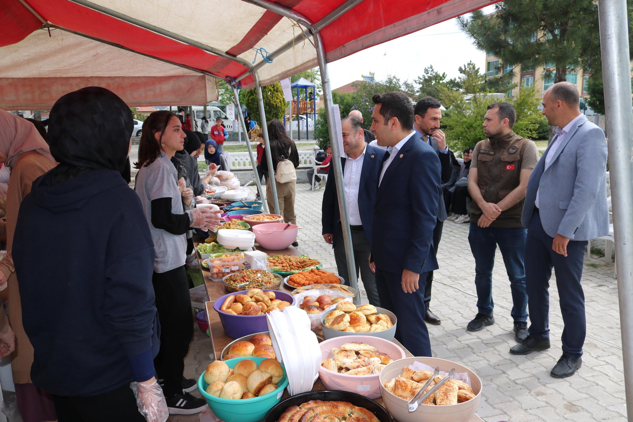 Kaymakam Bildirici'nin Ziyaretleri’ne Kaldığı Yerden Devam Ediyor