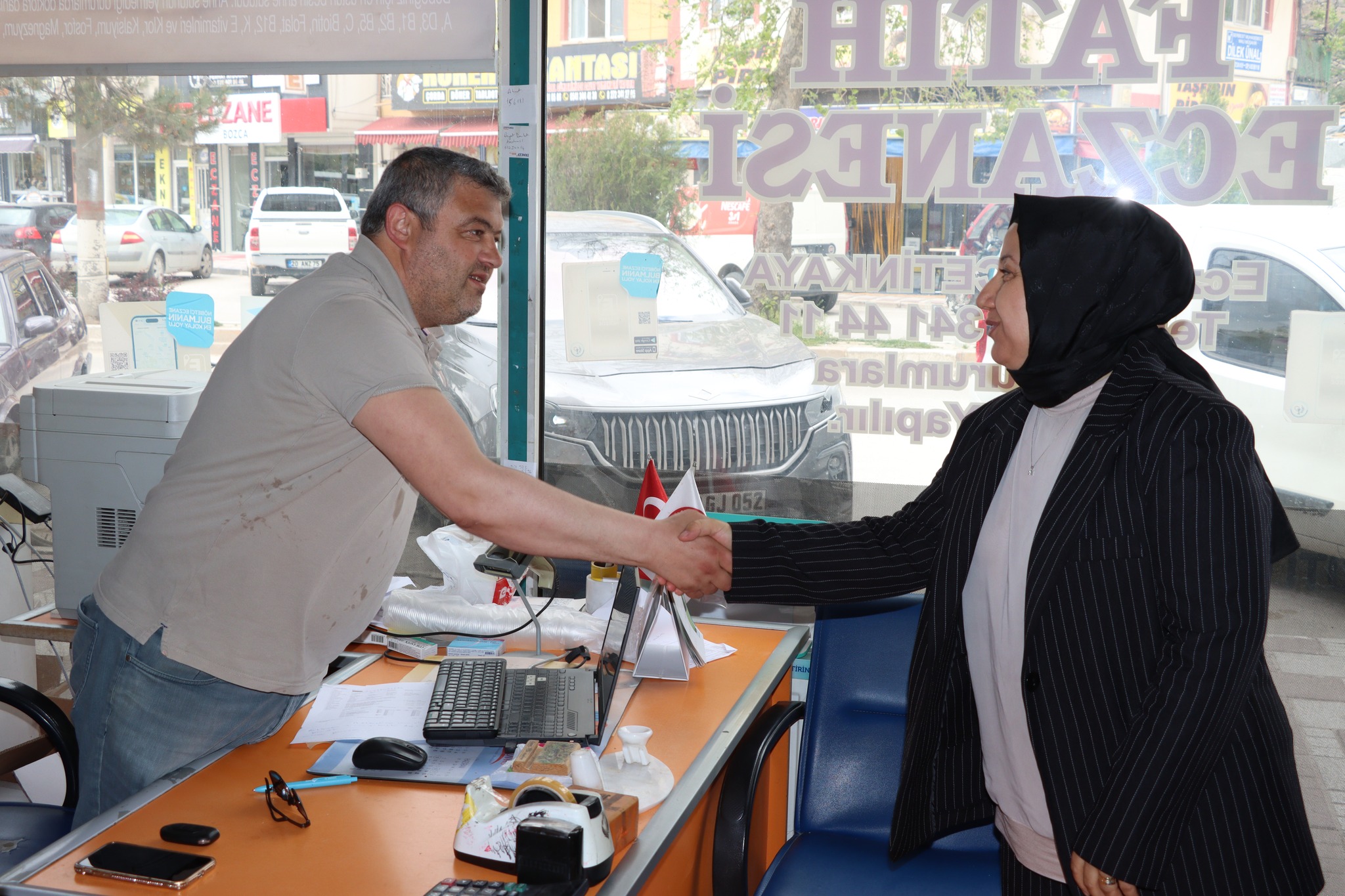 Başkan Kılınçarslan'dan Eczacılara Ziyaret