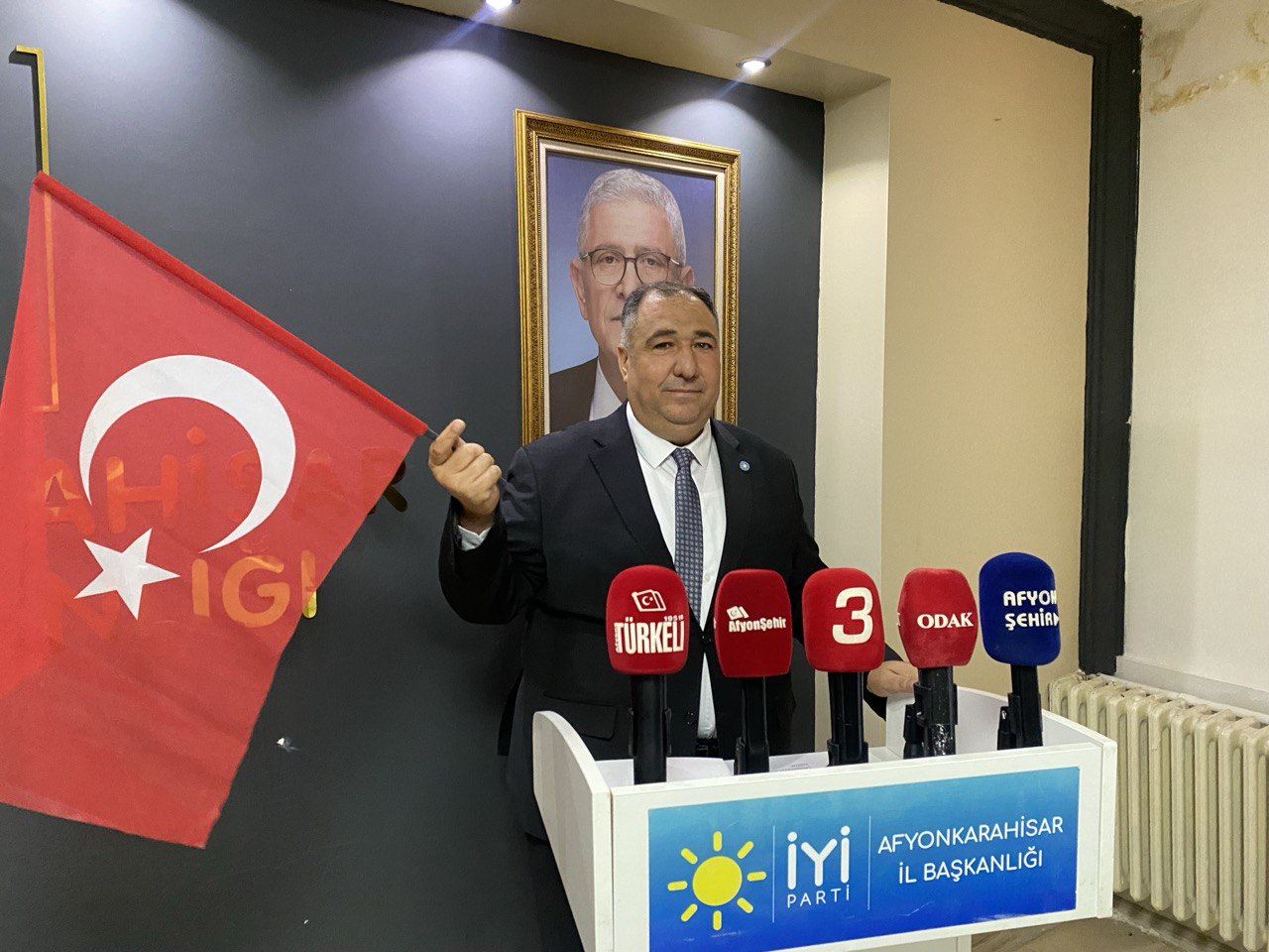 "Emekli Personel Neden Yeniden İşe Alındı?"