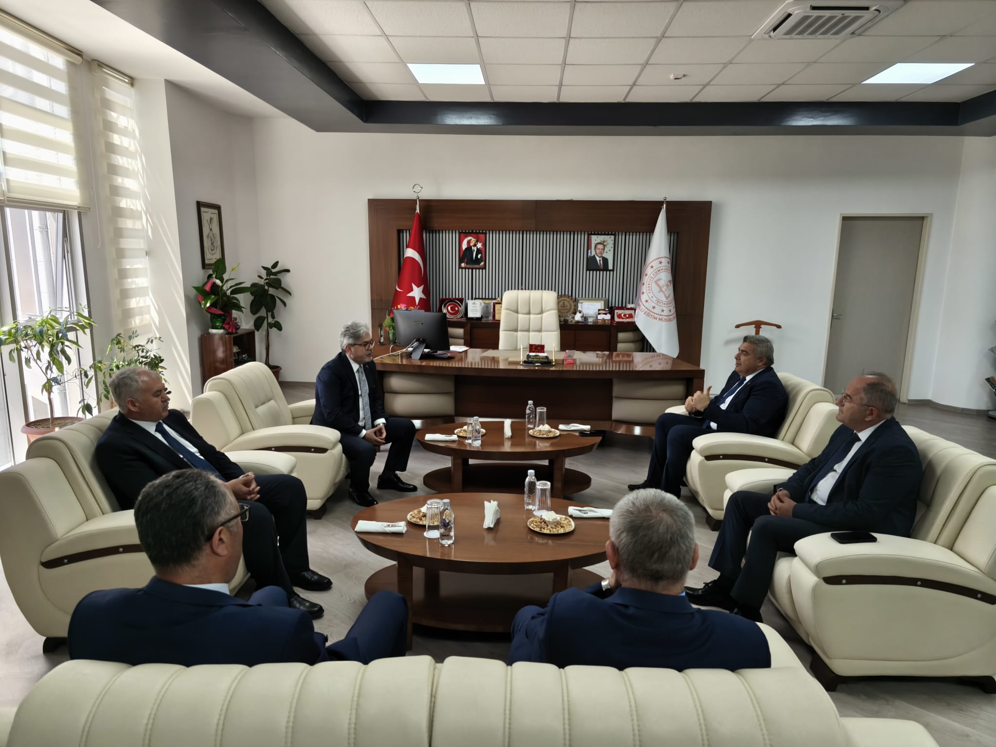 Bakan Yardımcısı Yelkenci Afyonkarahisar’ın Eğitimini Değerlendirdi
