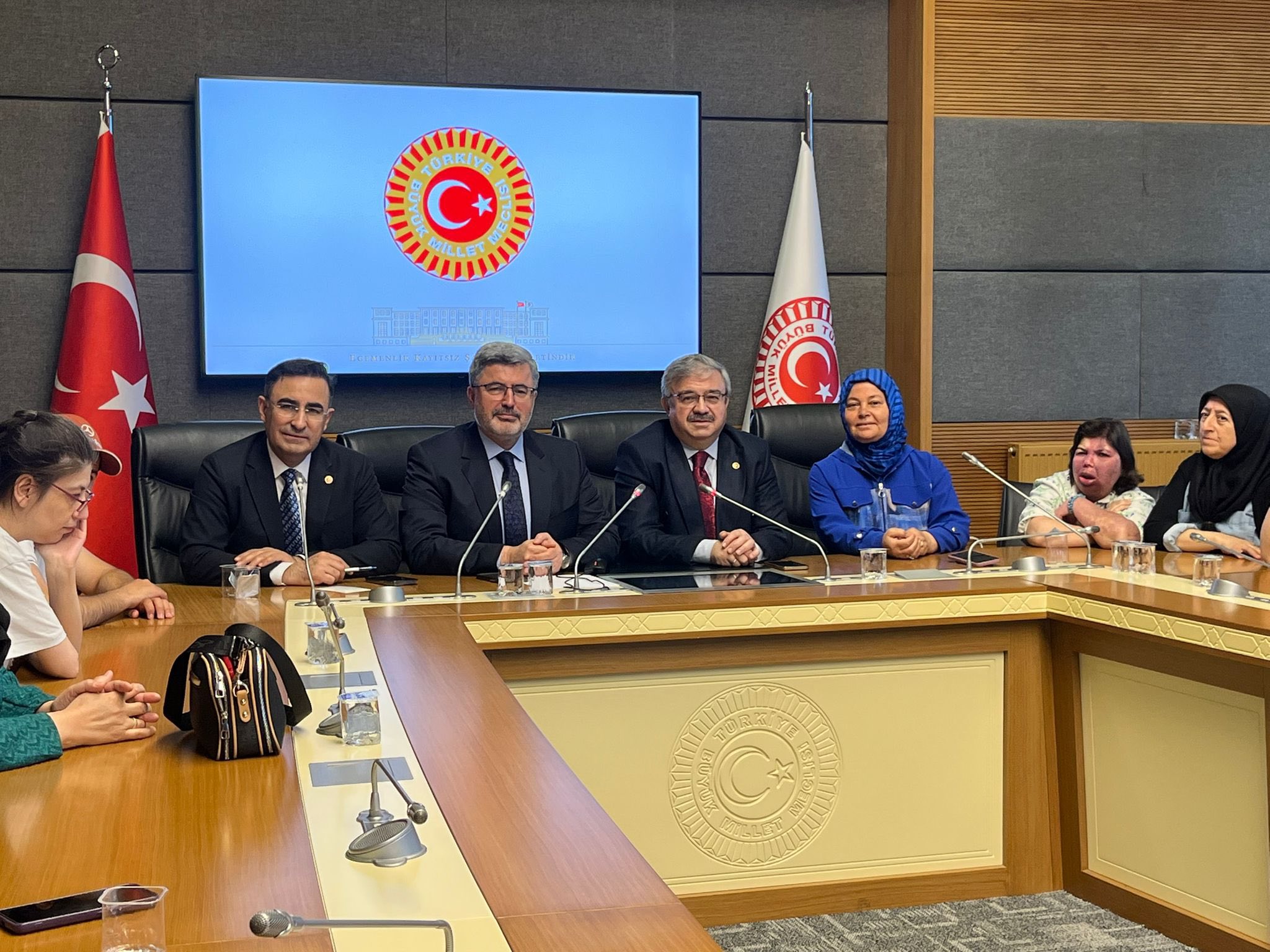 Milletvekillerinden Engelliler Haftası’nda Anlamlı Buluşma