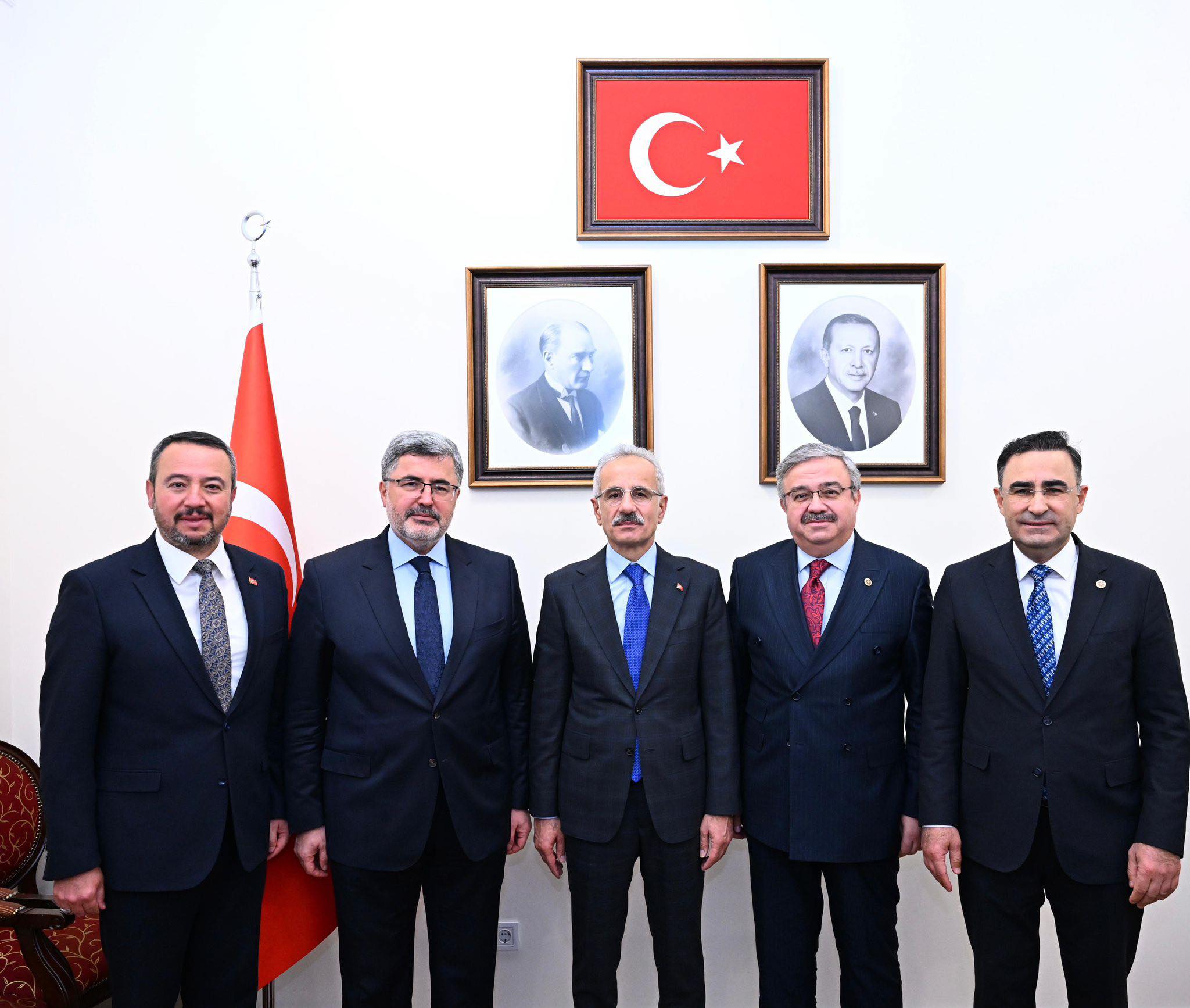 Afyon Heyetinden Ulaştırma Bakanı Uraloğlu’na Ziyaret