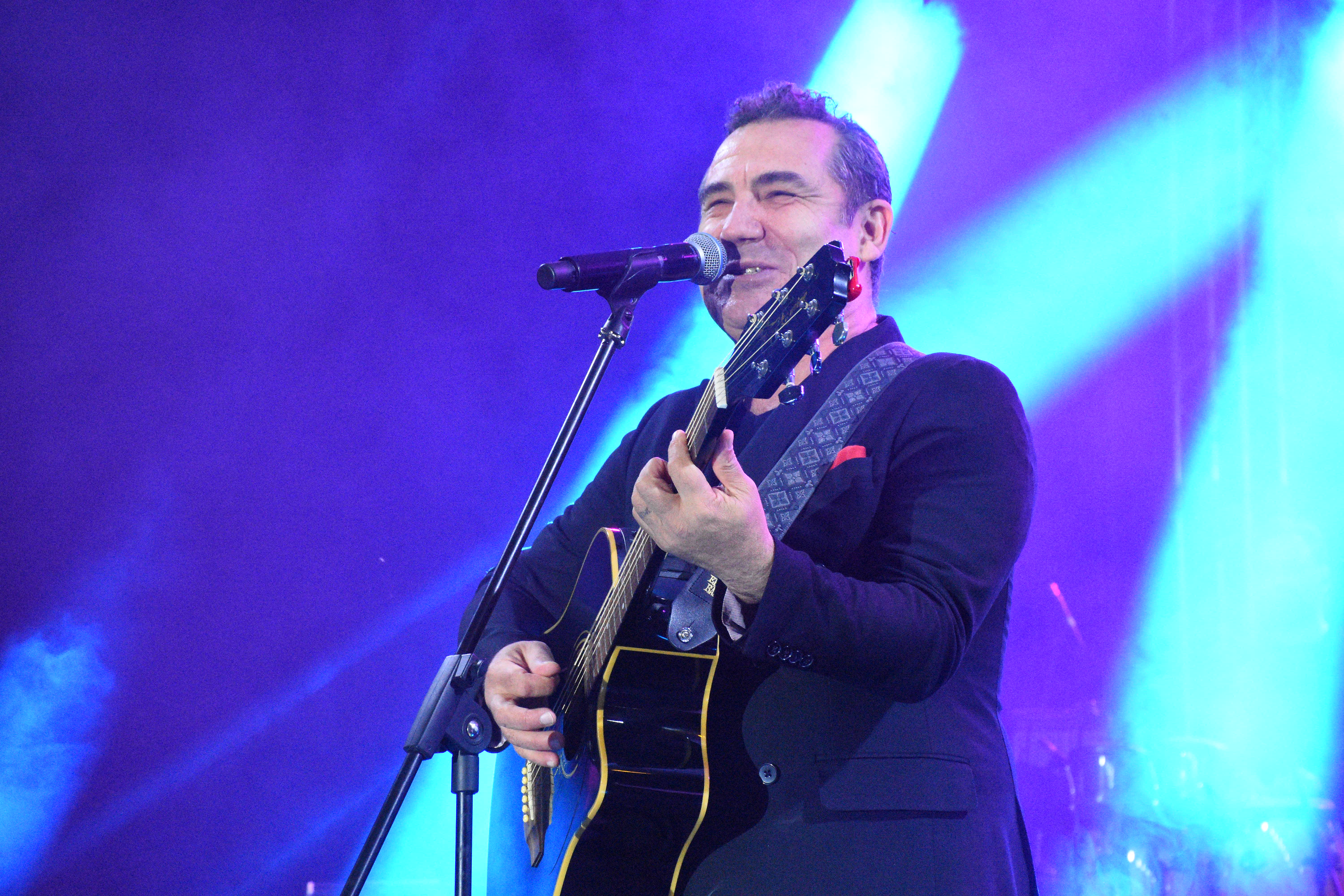 Ferhat Göçer, Afyonkarahisar'da Konser Verdi