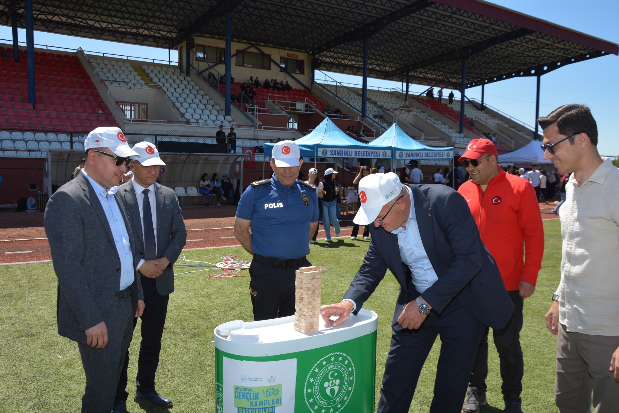 Sandıklı Gençlik Haftası Coşkuyla Start Aldı