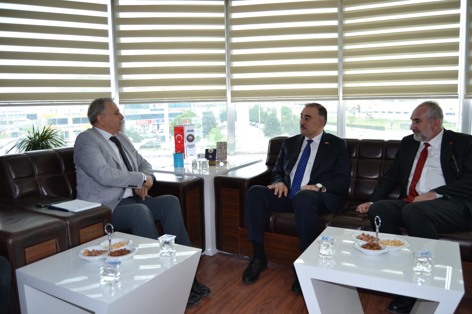 Azerbaycan Büyükelçisi Mehmedov’dan Afyonkarahisar OSB’ye Ziyaret