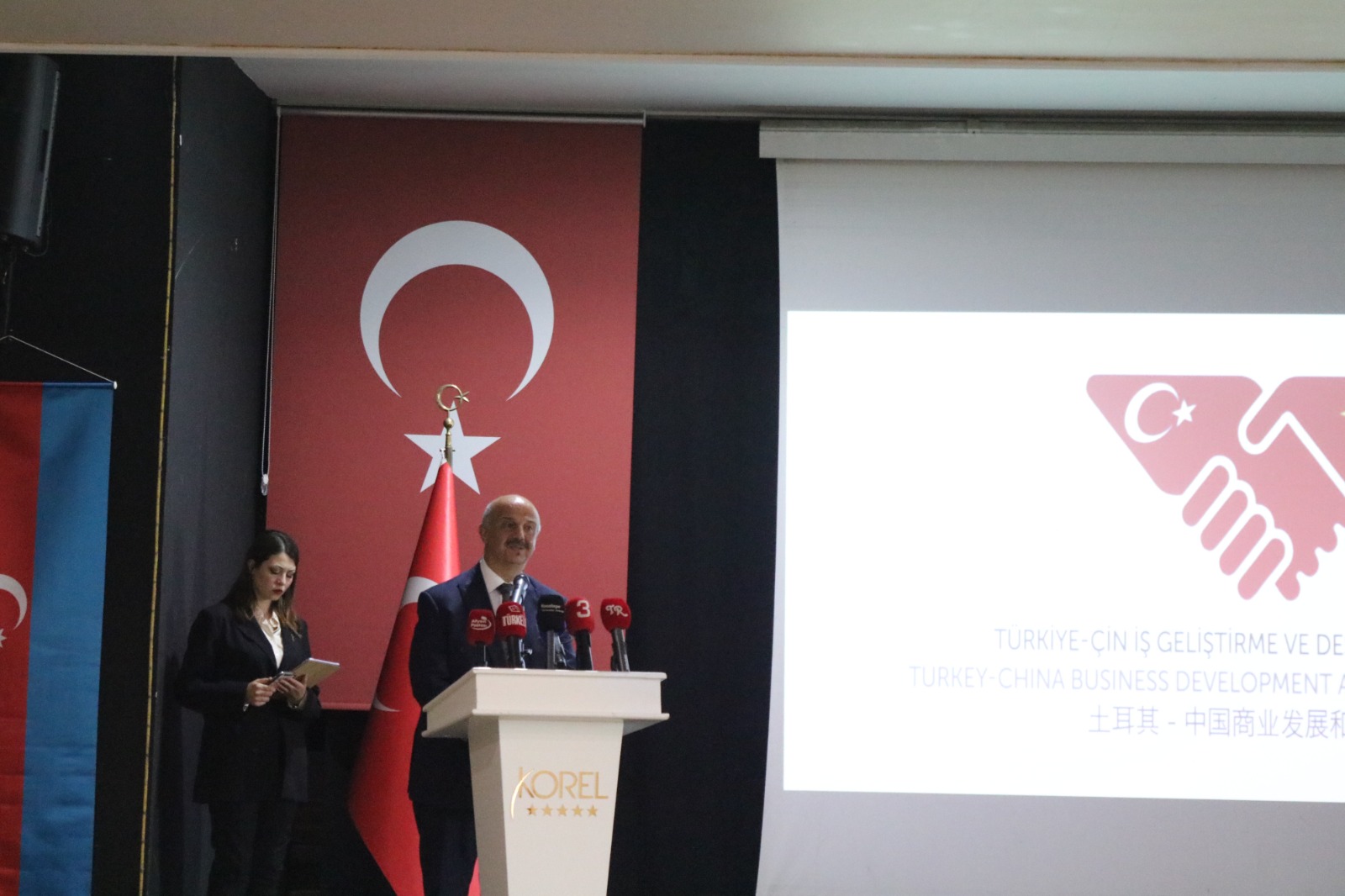 TÜRKİYE-AZERBAYCAN İŞ BİRLİĞİ PANELİ  AZERBAYCAN-TÜRKİYE STRATEJİK ORTAKLIĞI AFYONKARAHİSAR'DA KONUŞULDU